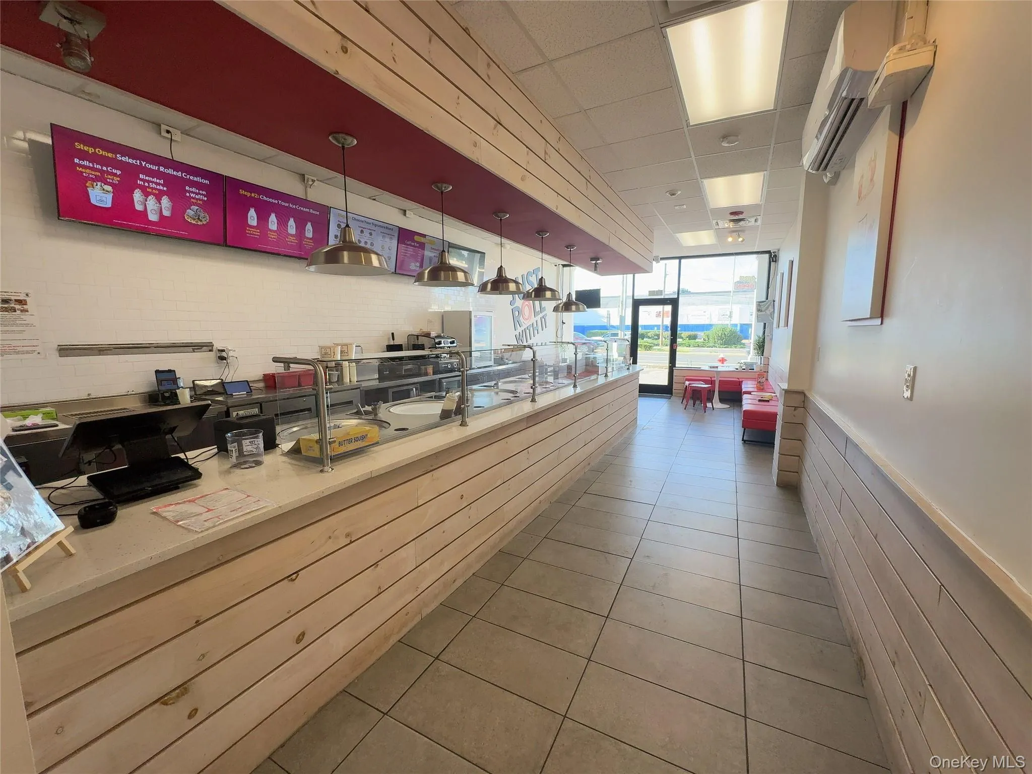 3336 Hillside Ave, North Hempstead, NY, ,Commercial Lease,For Rent,Hillside Ave,0,1048380 3336 Hillside Ave, North Hempstead, NY, ,Commercial Lease,For Rent,Hillside Ave,0,1048380