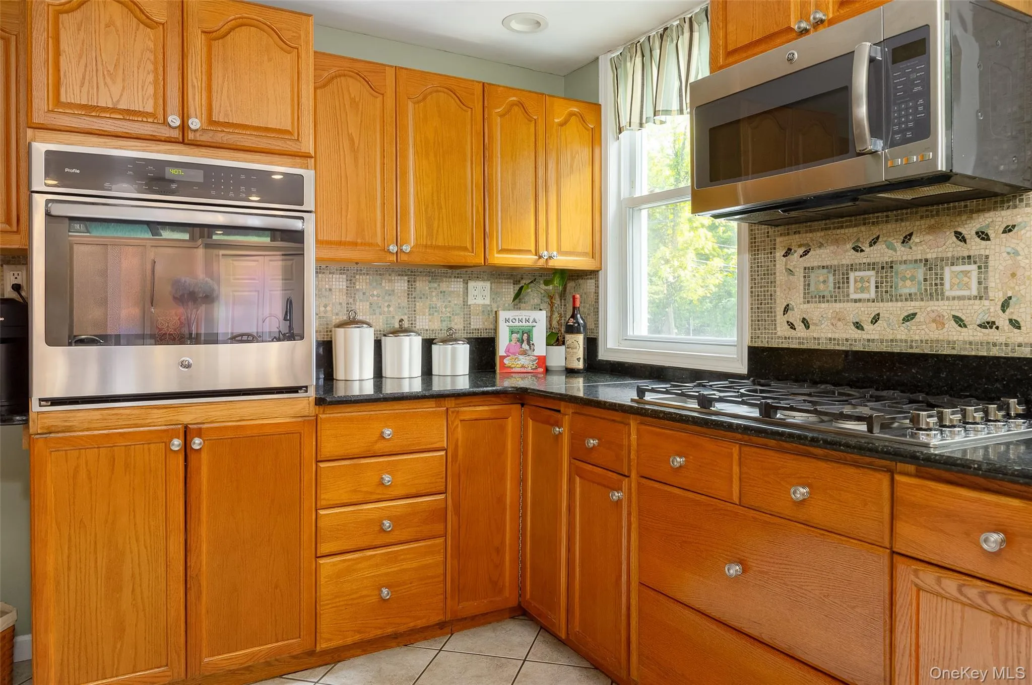 125 Vineyard Avenue, Lloyd, NY, 4 Bedrooms Bedrooms, 13 Rooms Rooms,2 BathroomsBathrooms,Residential,For Rent,Vineyard,0,1048382 125 Vineyard Avenue, Lloyd, NY, 4 Bedrooms Bedrooms, 13 Rooms Rooms,2 BathroomsBathrooms,Residential,For Rent,Vineyard,0,1048382