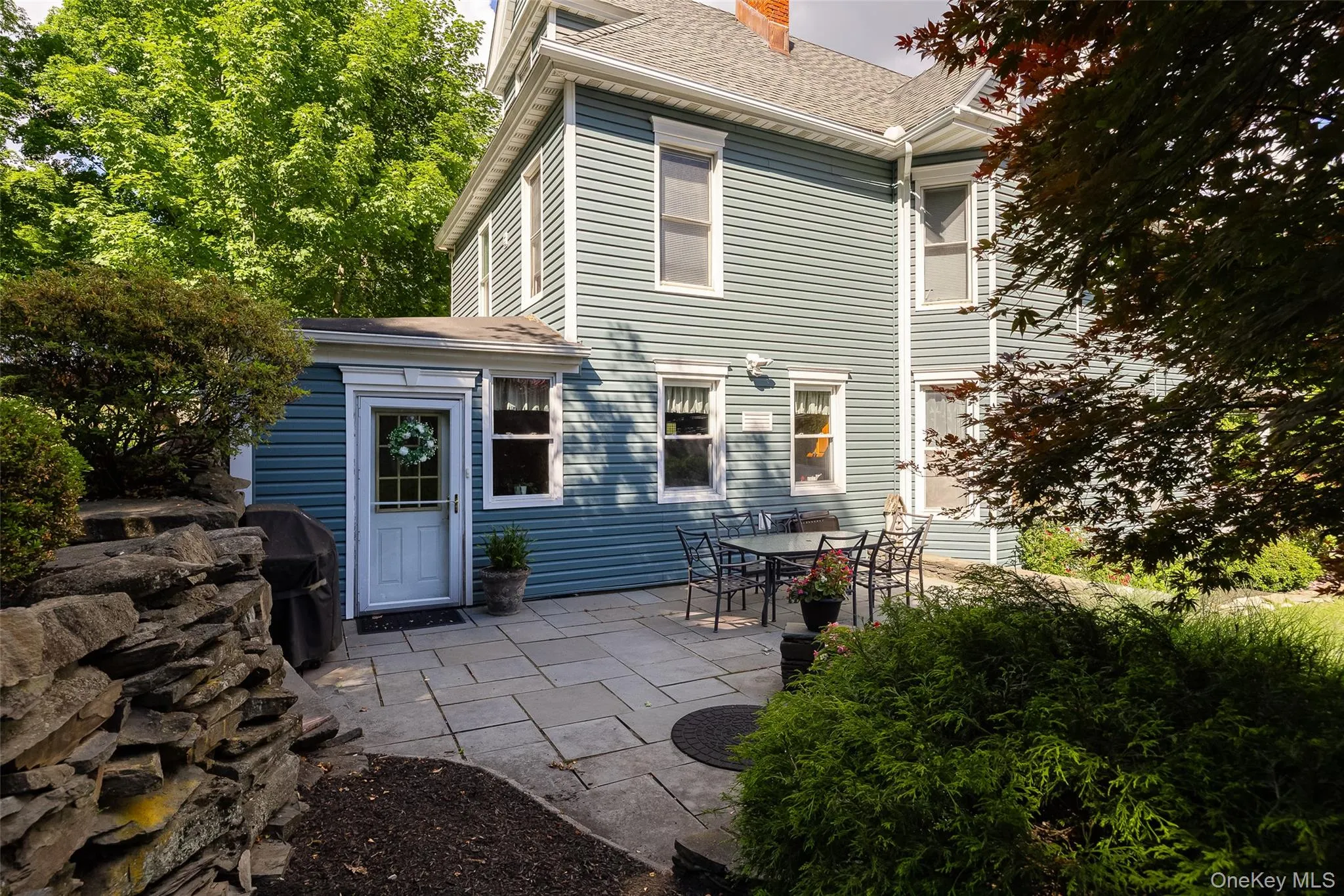 125 Vineyard Avenue, Lloyd, NY, 4 Bedrooms Bedrooms, 13 Rooms Rooms,2 BathroomsBathrooms,Residential,For Rent,Vineyard,0,1048382 125 Vineyard Avenue, Lloyd, NY, 4 Bedrooms Bedrooms, 13 Rooms Rooms,2 BathroomsBathrooms,Residential,For Rent,Vineyard,0,1048382