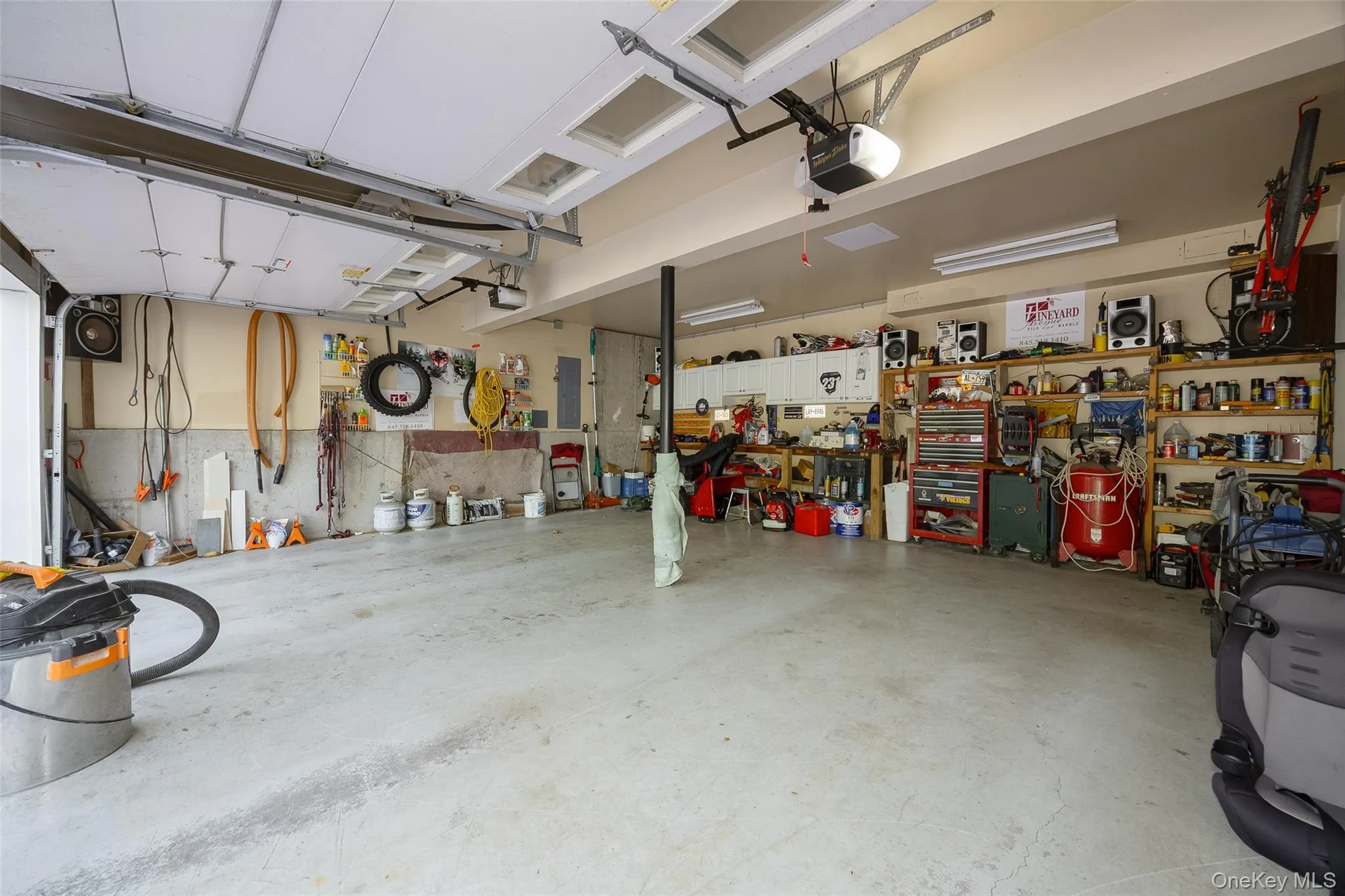 125 Vineyard Avenue, Lloyd, NY, 4 Bedrooms Bedrooms, 13 Rooms Rooms,2 BathroomsBathrooms,Residential,For Rent,Vineyard,0,1048382 125 Vineyard Avenue, Lloyd, NY, 4 Bedrooms Bedrooms, 13 Rooms Rooms,2 BathroomsBathrooms,Residential,For Rent,Vineyard,0,1048382