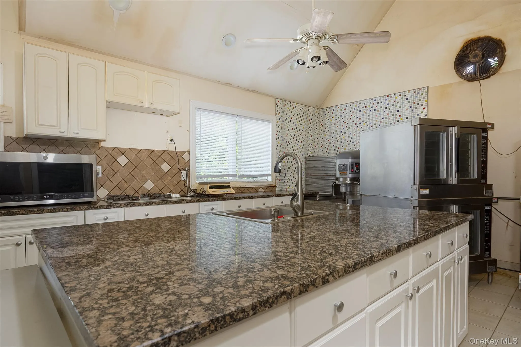 Accessory Space Kitchen Accessory Space Kitchen