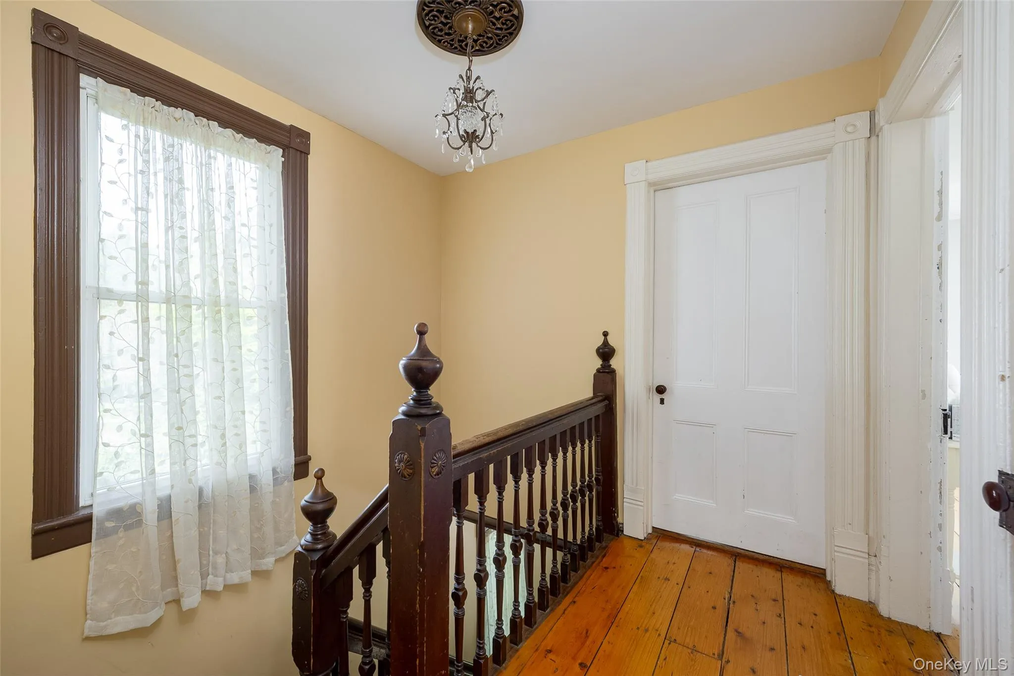 125 Vineyard Avenue, Lloyd, NY, 4 Bedrooms Bedrooms, 13 Rooms Rooms,2 BathroomsBathrooms,Residential,For Rent,Vineyard,0,1048382 125 Vineyard Avenue, Lloyd, NY, 4 Bedrooms Bedrooms, 13 Rooms Rooms,2 BathroomsBathrooms,Residential,For Rent,Vineyard,0,1048382