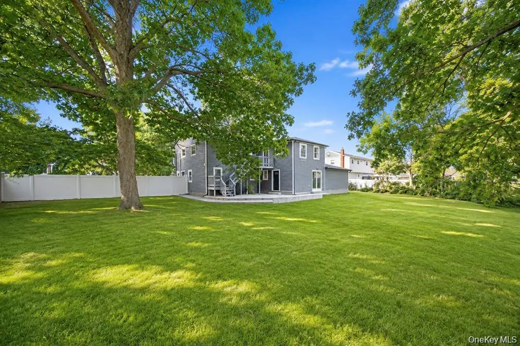 41 Madison Avenue, Babylon, NY, 7 Bedrooms Bedrooms, 14 Rooms Rooms,2 BathroomsBathrooms,Residential,For Rent,Madison,0,1048383 41 Madison Avenue, Babylon, NY, 7 Bedrooms Bedrooms, 14 Rooms Rooms,2 BathroomsBathrooms,Residential,For Rent,Madison,0,1048383