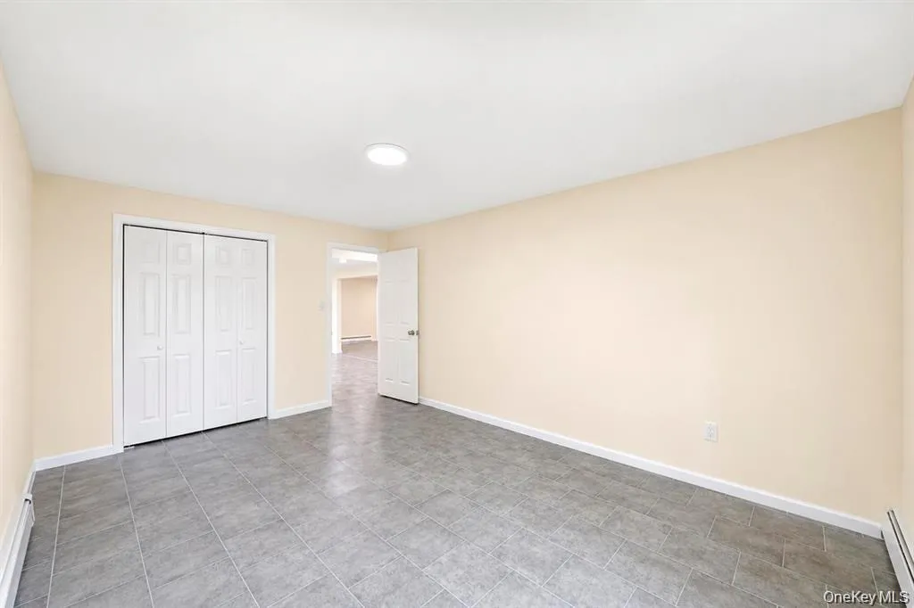41 Madison Avenue, Babylon, NY, 7 Bedrooms Bedrooms, 14 Rooms Rooms,2 BathroomsBathrooms,Residential,For Rent,Madison,0,1048383 41 Madison Avenue, Babylon, NY, 7 Bedrooms Bedrooms, 14 Rooms Rooms,2 BathroomsBathrooms,Residential,For Rent,Madison,0,1048383