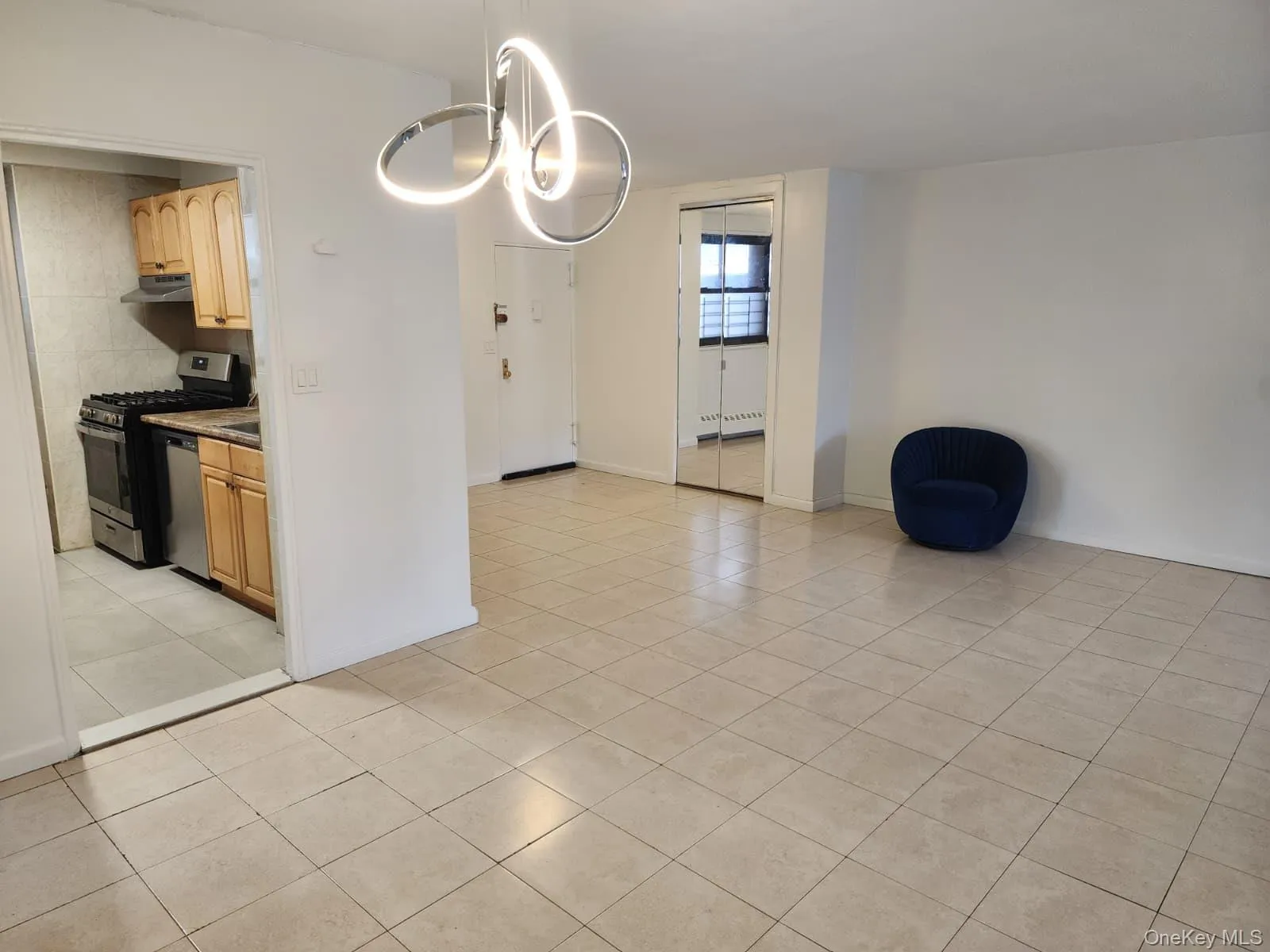 61-15 98th Street, New York, NY, 3 Bedrooms Bedrooms, 6 Rooms Rooms,2 BathroomsBathrooms,Residential Lease,For Rent,98th,0,1048384 61-15 98th Street, New York, NY, 3 Bedrooms Bedrooms, 6 Rooms Rooms,2 BathroomsBathrooms,Residential Lease,For Rent,98th,0,1048384
