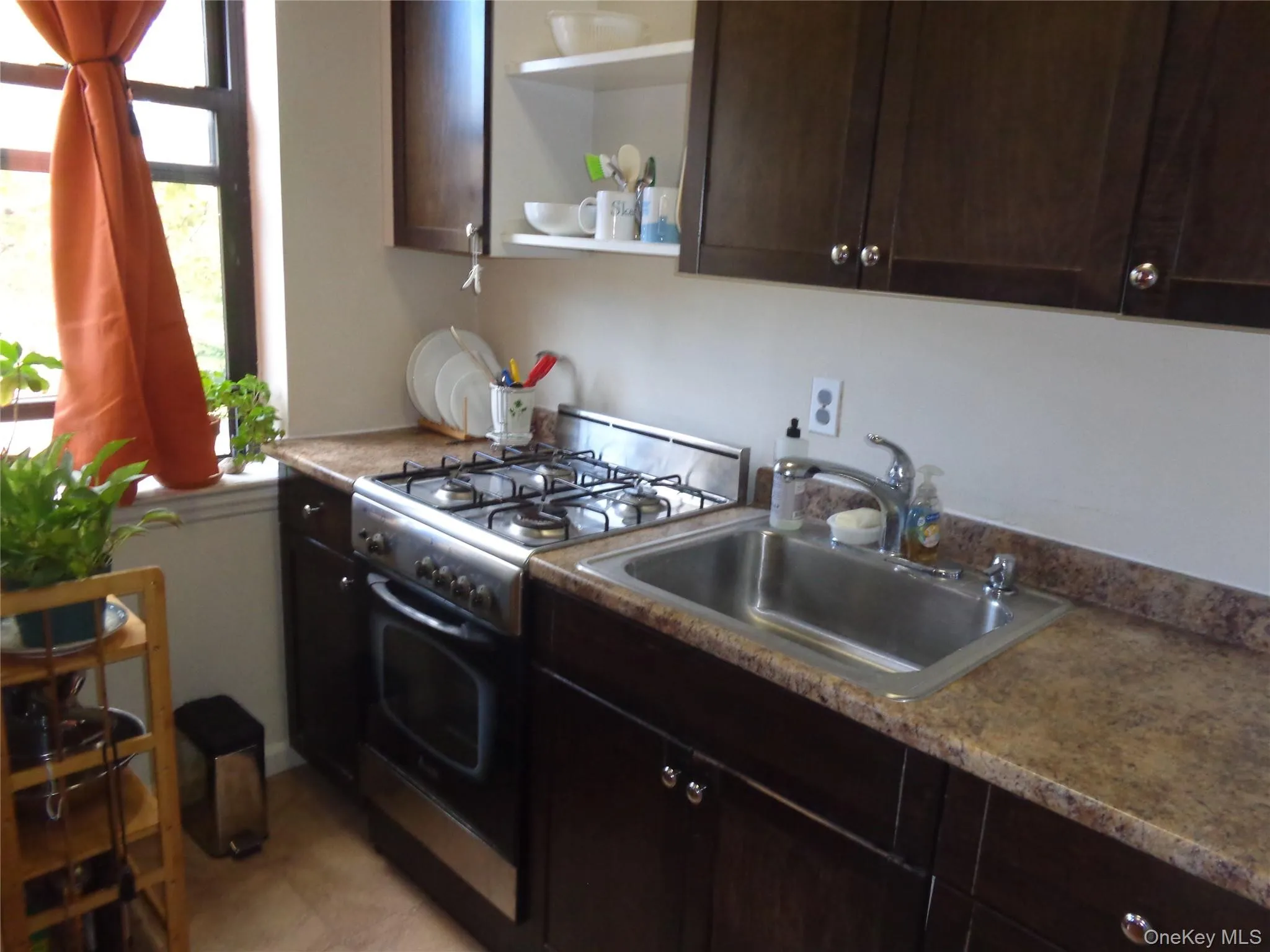 215-40 47 Avenue, New York, NY, 2 Rooms Rooms,1 BathroomBathrooms,Residential,For Rent,47 Avenue,0,1048385 215-40 47 Avenue, New York, NY, 2 Rooms Rooms,1 BathroomBathrooms,Residential,For Rent,47 Avenue,0,1048385