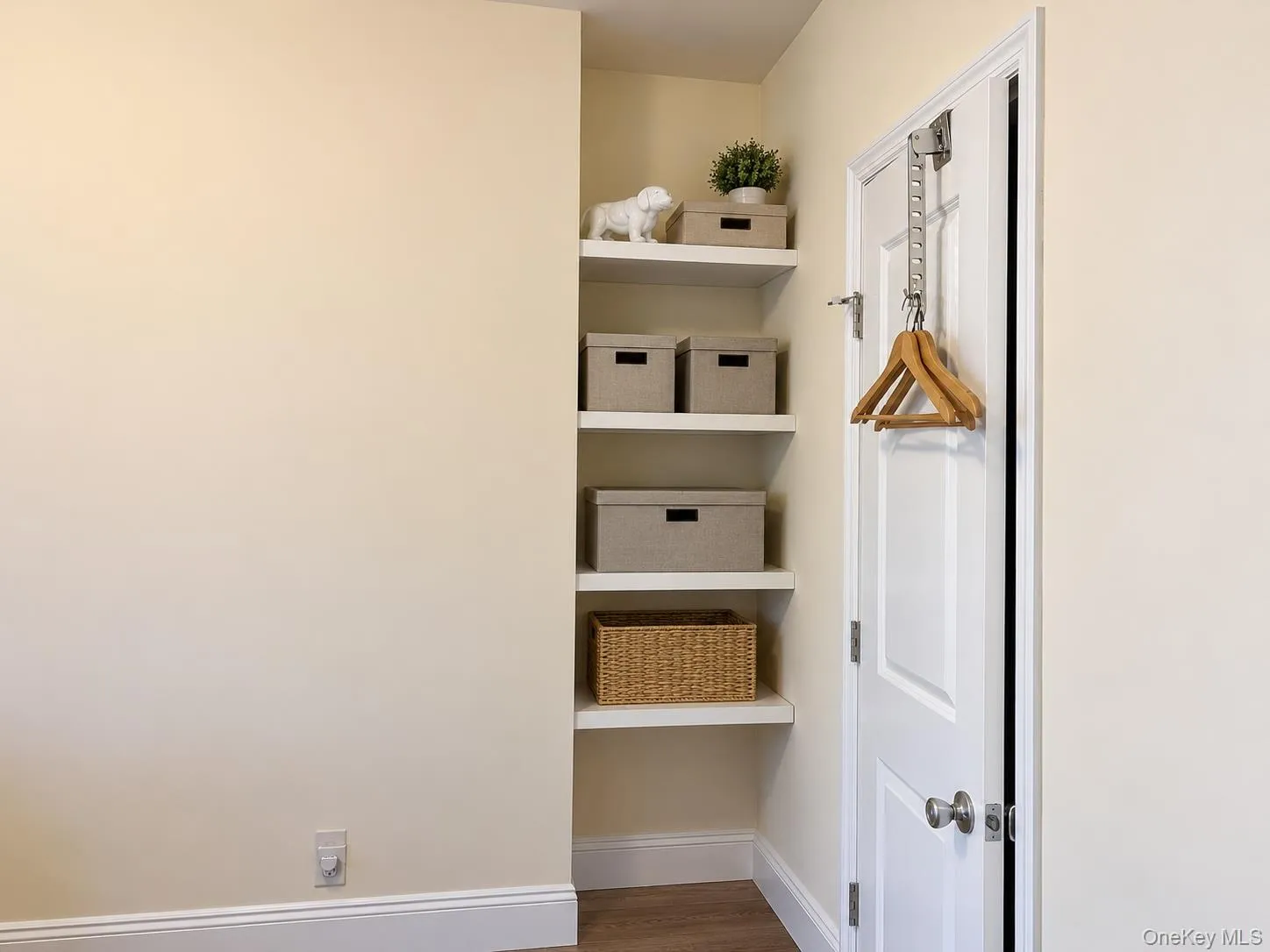 Little nook for storage Little nook for storage