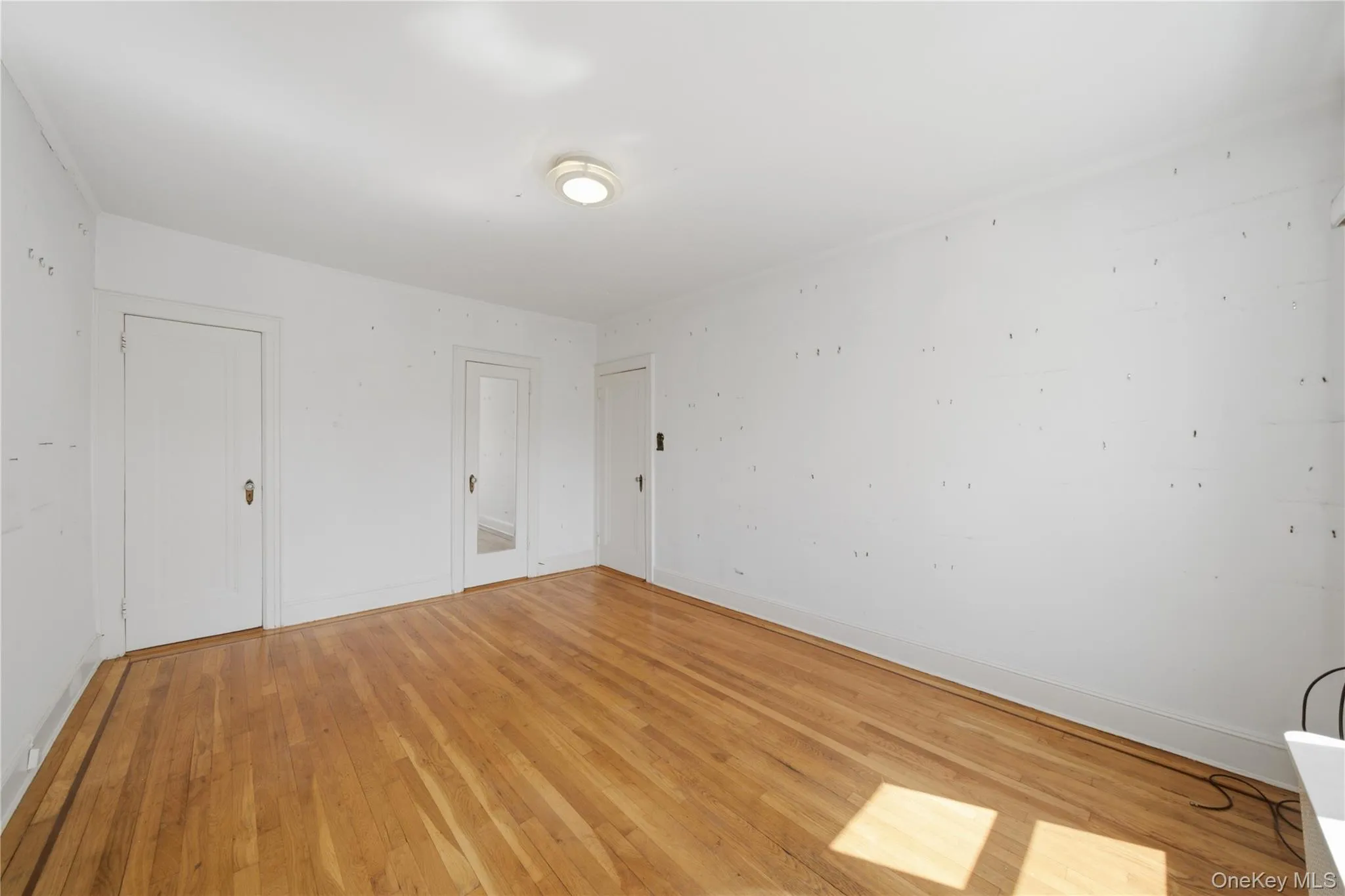 64-91 82nd Place, New York, NY, 3 Bedrooms Bedrooms, 8 Rooms Rooms,2 BathroomsBathrooms,Residential,For Rent,82nd,0,1048388 64-91 82nd Place, New York, NY, 3 Bedrooms Bedrooms, 8 Rooms Rooms,2 BathroomsBathrooms,Residential,For Rent,82nd,0,1048388