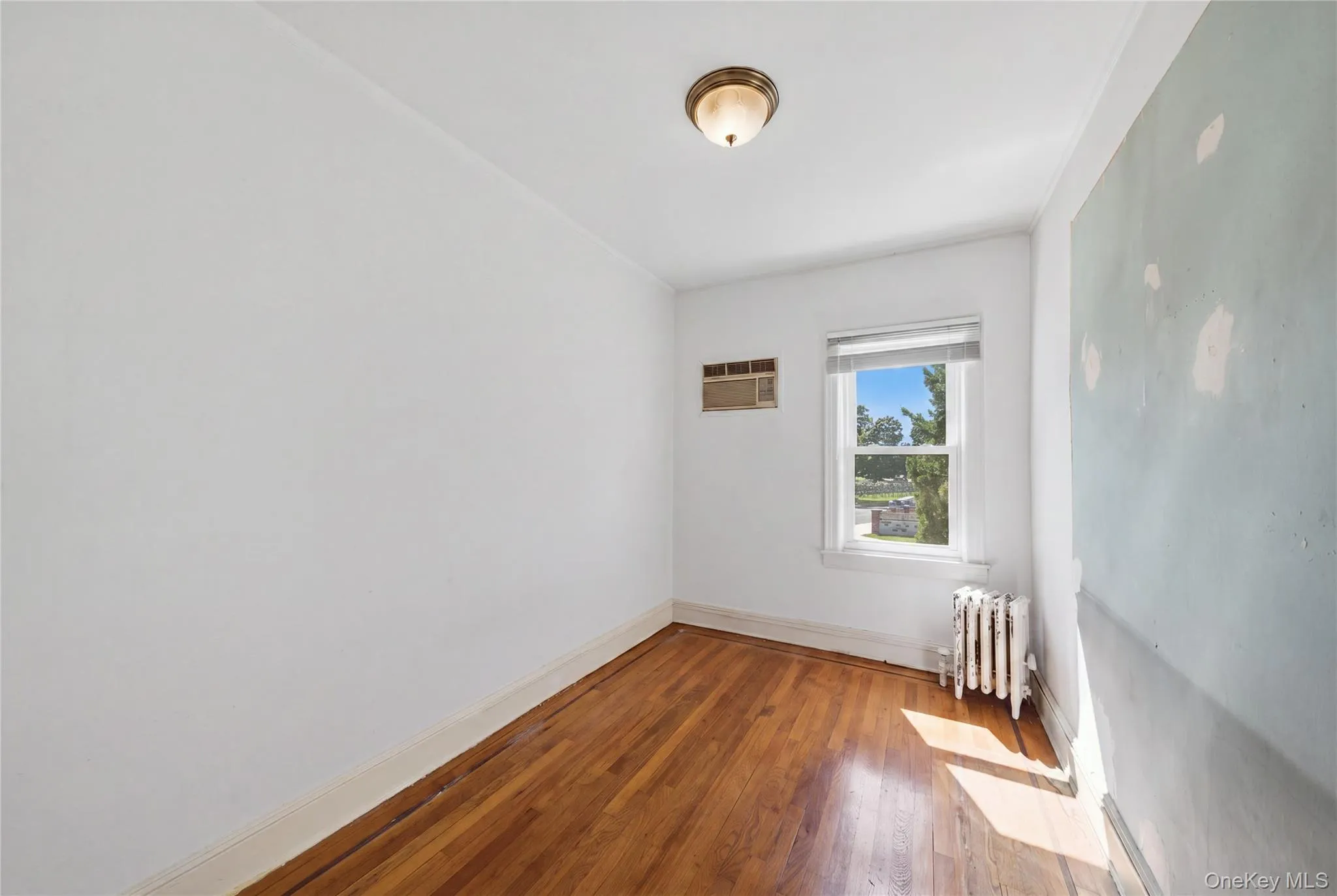 64-91 82nd Place, New York, NY, 3 Bedrooms Bedrooms, 8 Rooms Rooms,2 BathroomsBathrooms,Residential,For Rent,82nd,0,1048388 64-91 82nd Place, New York, NY, 3 Bedrooms Bedrooms, 8 Rooms Rooms,2 BathroomsBathrooms,Residential,For Rent,82nd,0,1048388