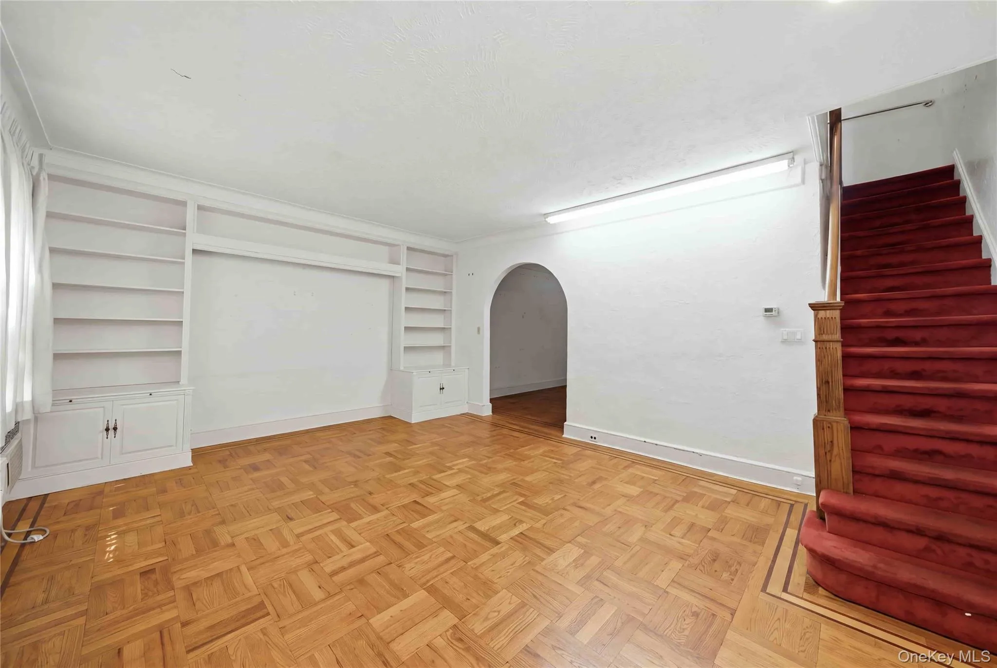 64-91 82nd Place, New York, NY, 3 Bedrooms Bedrooms, 8 Rooms Rooms,2 BathroomsBathrooms,Residential,For Rent,82nd,0,1048388 64-91 82nd Place, New York, NY, 3 Bedrooms Bedrooms, 8 Rooms Rooms,2 BathroomsBathrooms,Residential,For Rent,82nd,0,1048388