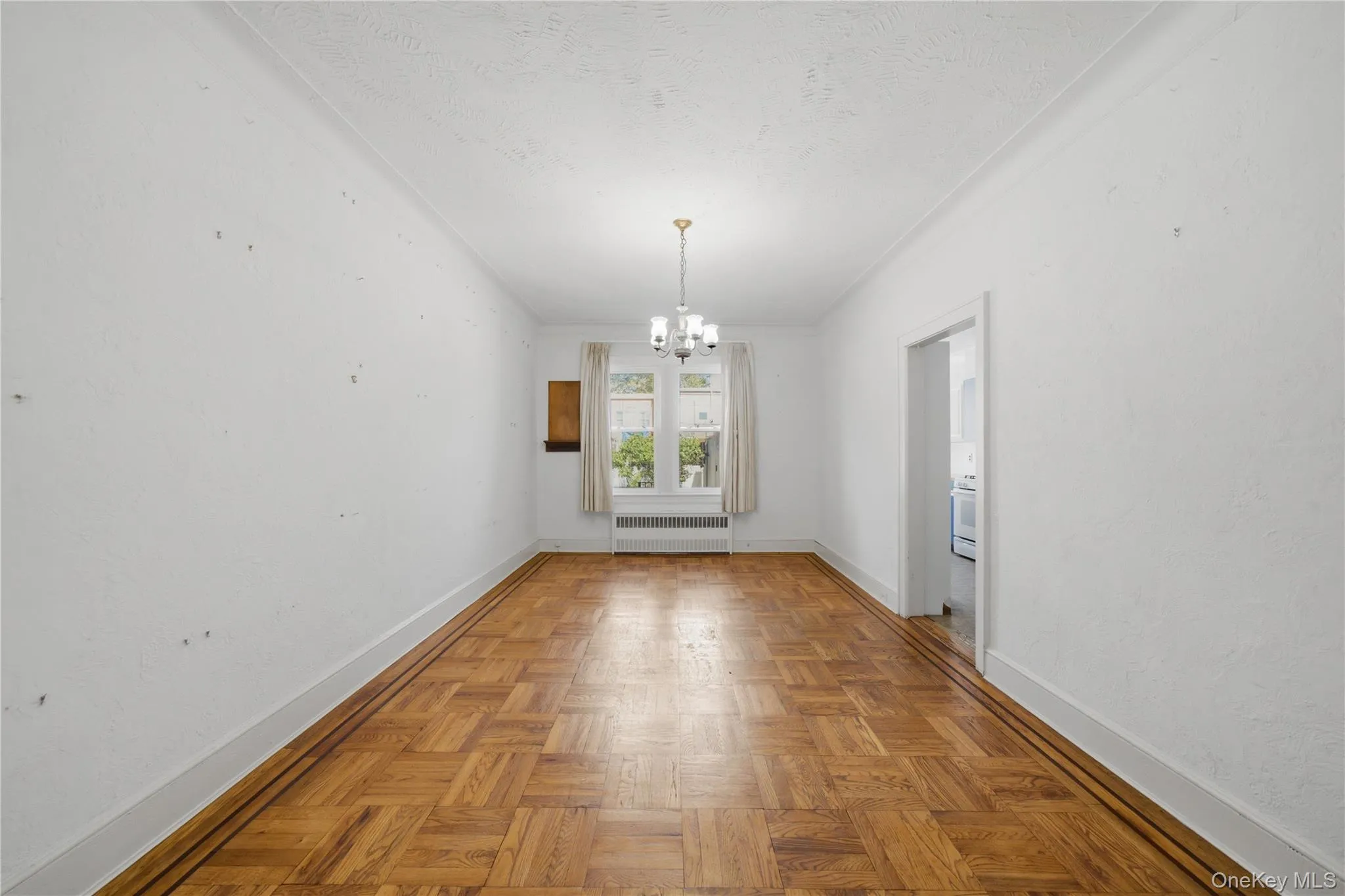 64-91 82nd Place, New York, NY, 3 Bedrooms Bedrooms, 8 Rooms Rooms,2 BathroomsBathrooms,Residential,For Rent,82nd,0,1048388 64-91 82nd Place, New York, NY, 3 Bedrooms Bedrooms, 8 Rooms Rooms,2 BathroomsBathrooms,Residential,For Rent,82nd,0,1048388