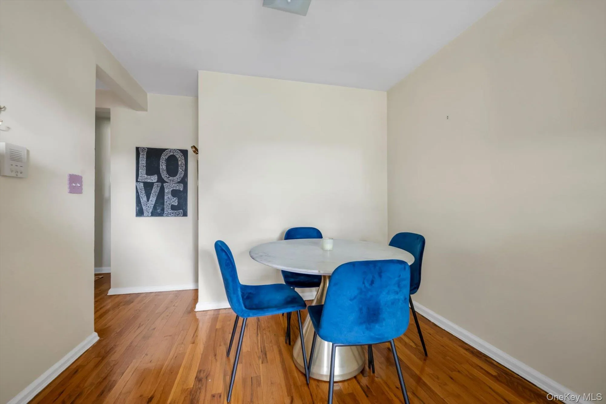 35U Madison Park Gardens, North Hempstead, NY, 2 Bedrooms Bedrooms, 4 Rooms Rooms,1 BathroomBathrooms,Residential,For Rent,Madison Park Gardens,0,1048389 35U Madison Park Gardens, North Hempstead, NY, 2 Bedrooms Bedrooms, 4 Rooms Rooms,1 BathroomBathrooms,Residential,For Rent,Madison Park Gardens,0,1048389