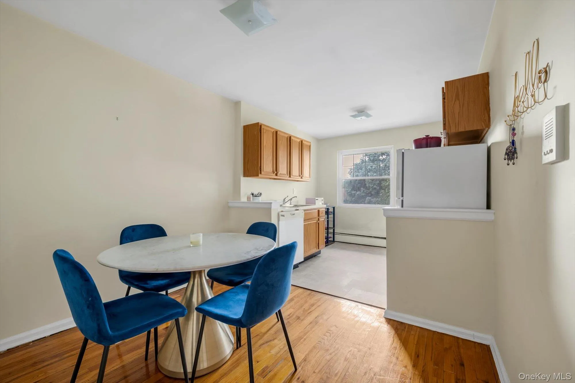 35U Madison Park Gardens, North Hempstead, NY, 2 Bedrooms Bedrooms, 4 Rooms Rooms,1 BathroomBathrooms,Residential,For Rent,Madison Park Gardens,0,1048389 35U Madison Park Gardens, North Hempstead, NY, 2 Bedrooms Bedrooms, 4 Rooms Rooms,1 BathroomBathrooms,Residential,For Rent,Madison Park Gardens,0,1048389