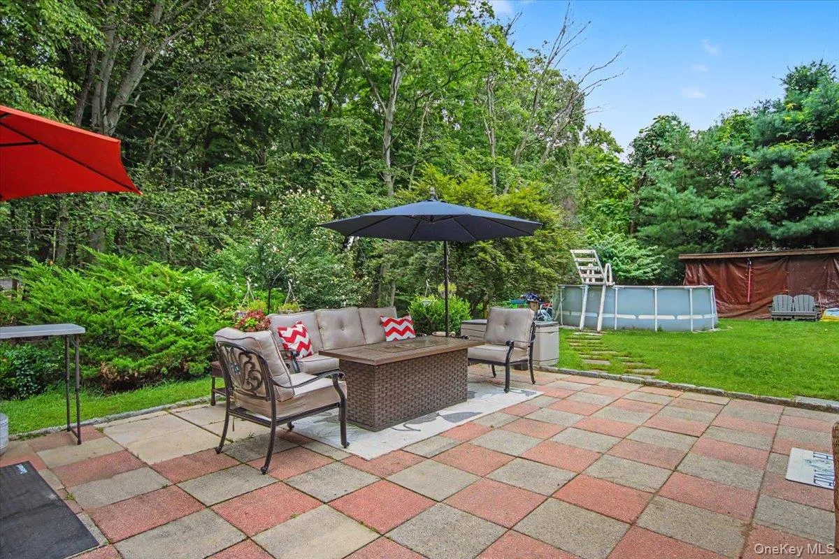45 Hemlock Trail Court, Carmel, NY, 3 Bedrooms Bedrooms, 8 Rooms Rooms,4 BathroomsBathrooms,Residential,For Rent,Hemlock Trail,0,1048391 45 Hemlock Trail Court, Carmel, NY, 3 Bedrooms Bedrooms, 8 Rooms Rooms,4 BathroomsBathrooms,Residential,For Rent,Hemlock Trail,0,1048391