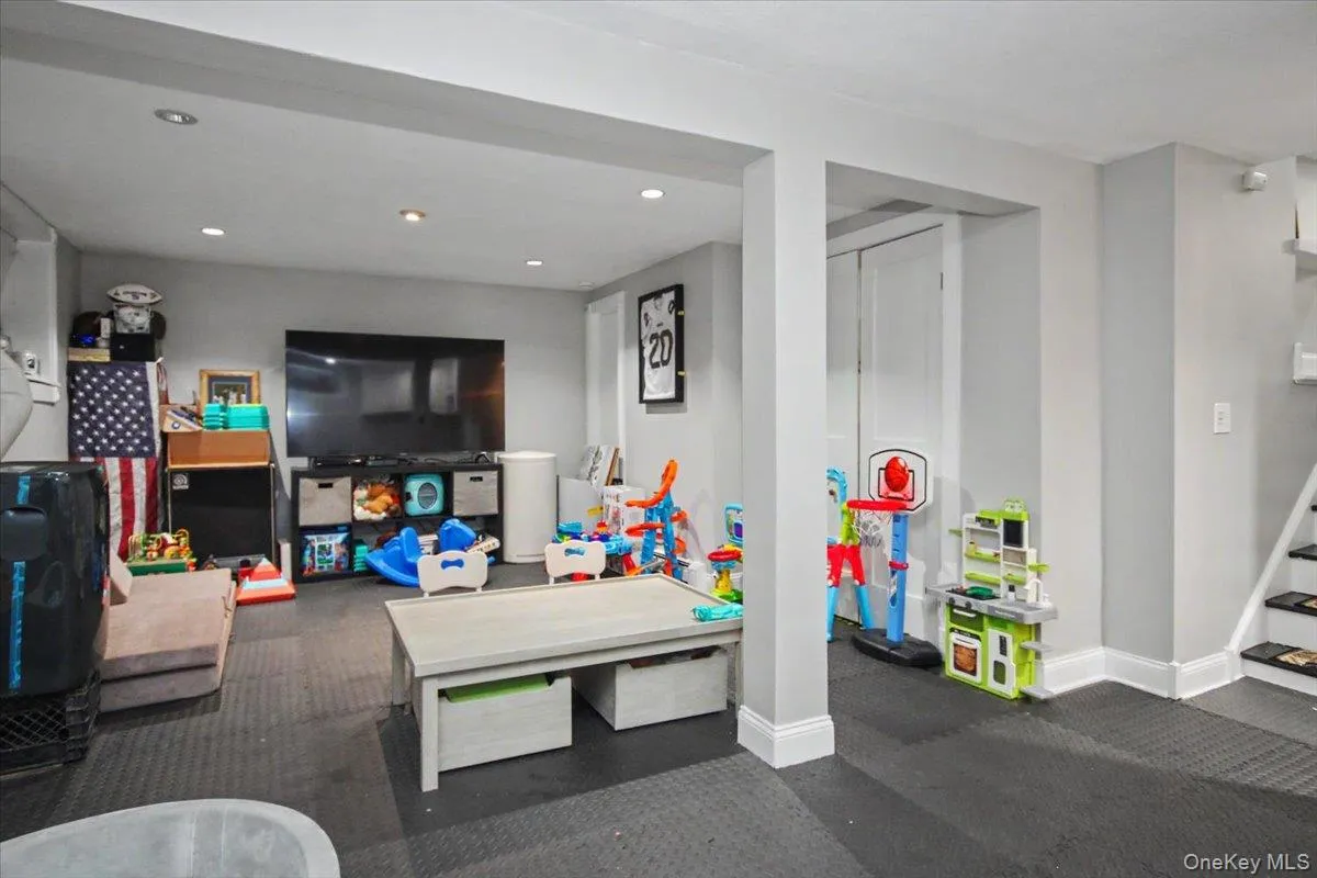 45 Hemlock Trail Court, Carmel, NY, 3 Bedrooms Bedrooms, 8 Rooms Rooms,4 BathroomsBathrooms,Residential,For Rent,Hemlock Trail,0,1048391 45 Hemlock Trail Court, Carmel, NY, 3 Bedrooms Bedrooms, 8 Rooms Rooms,4 BathroomsBathrooms,Residential,For Rent,Hemlock Trail,0,1048391