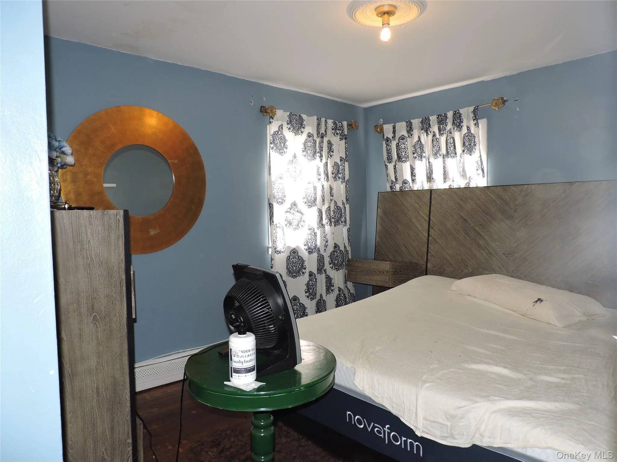 18 Leach Street, Hempstead, NY, 3 Bedrooms Bedrooms, 6 Rooms Rooms,1 BathroomBathrooms,Residential Lease,For Rent,Leach,0,1048393 18 Leach Street, Hempstead, NY, 3 Bedrooms Bedrooms, 6 Rooms Rooms,1 BathroomBathrooms,Residential Lease,For Rent,Leach,0,1048393