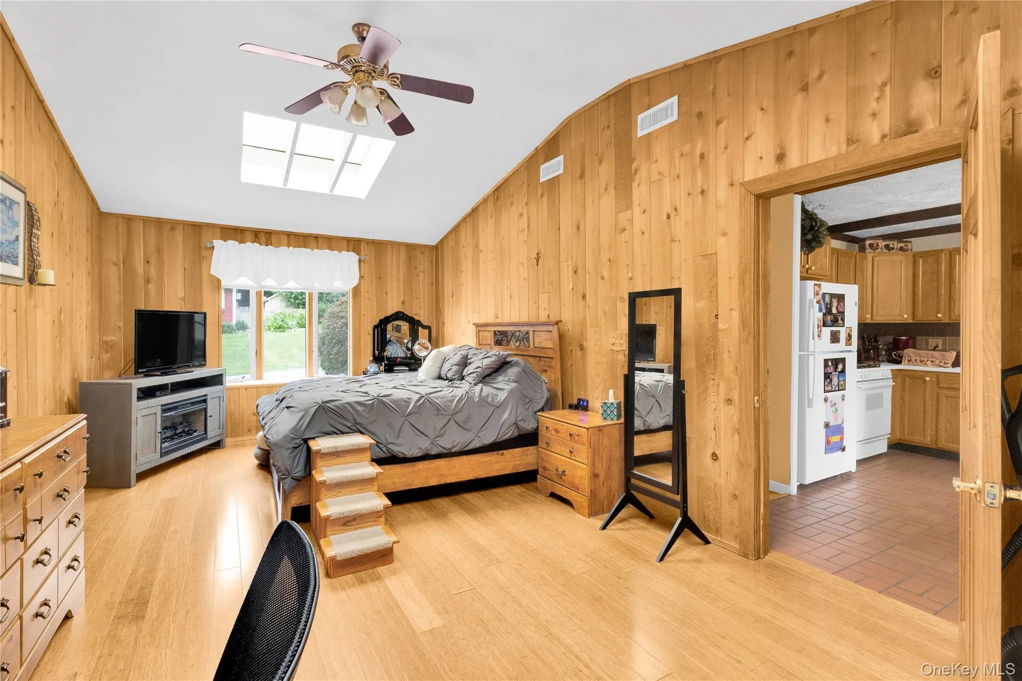 44 Fairfax Road, Fishkill, NY, 3 Bedrooms Bedrooms, 5 Rooms Rooms,1 BathroomBathrooms,Residential,For Rent,Fairfax,0,1048394 44 Fairfax Road, Fishkill, NY, 3 Bedrooms Bedrooms, 5 Rooms Rooms,1 BathroomBathrooms,Residential,For Rent,Fairfax,0,1048394