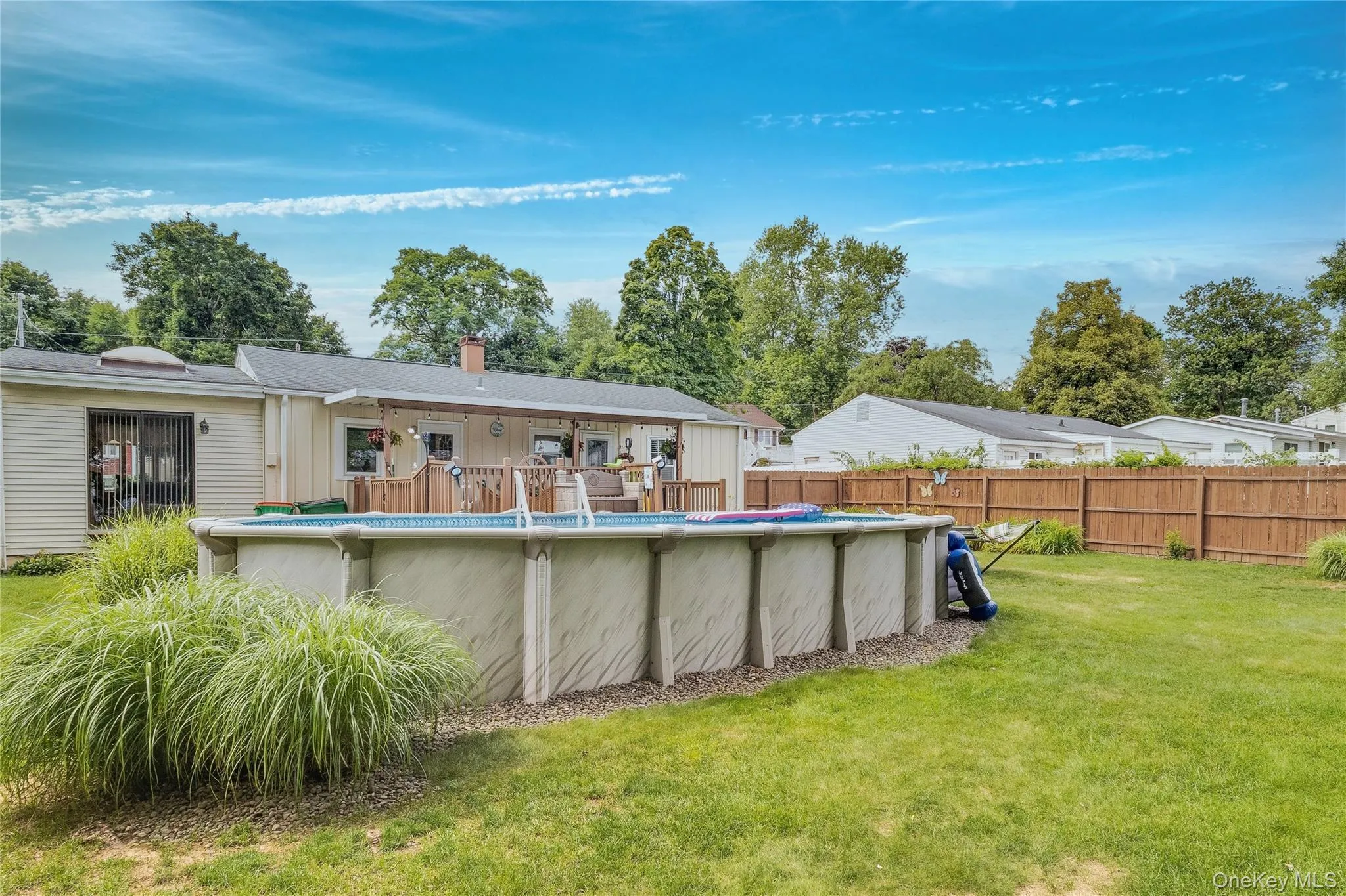 44 Fairfax Road, Fishkill, NY, 3 Bedrooms Bedrooms, 5 Rooms Rooms,1 BathroomBathrooms,Residential,For Rent,Fairfax,0,1048394 44 Fairfax Road, Fishkill, NY, 3 Bedrooms Bedrooms, 5 Rooms Rooms,1 BathroomBathrooms,Residential,For Rent,Fairfax,0,1048394