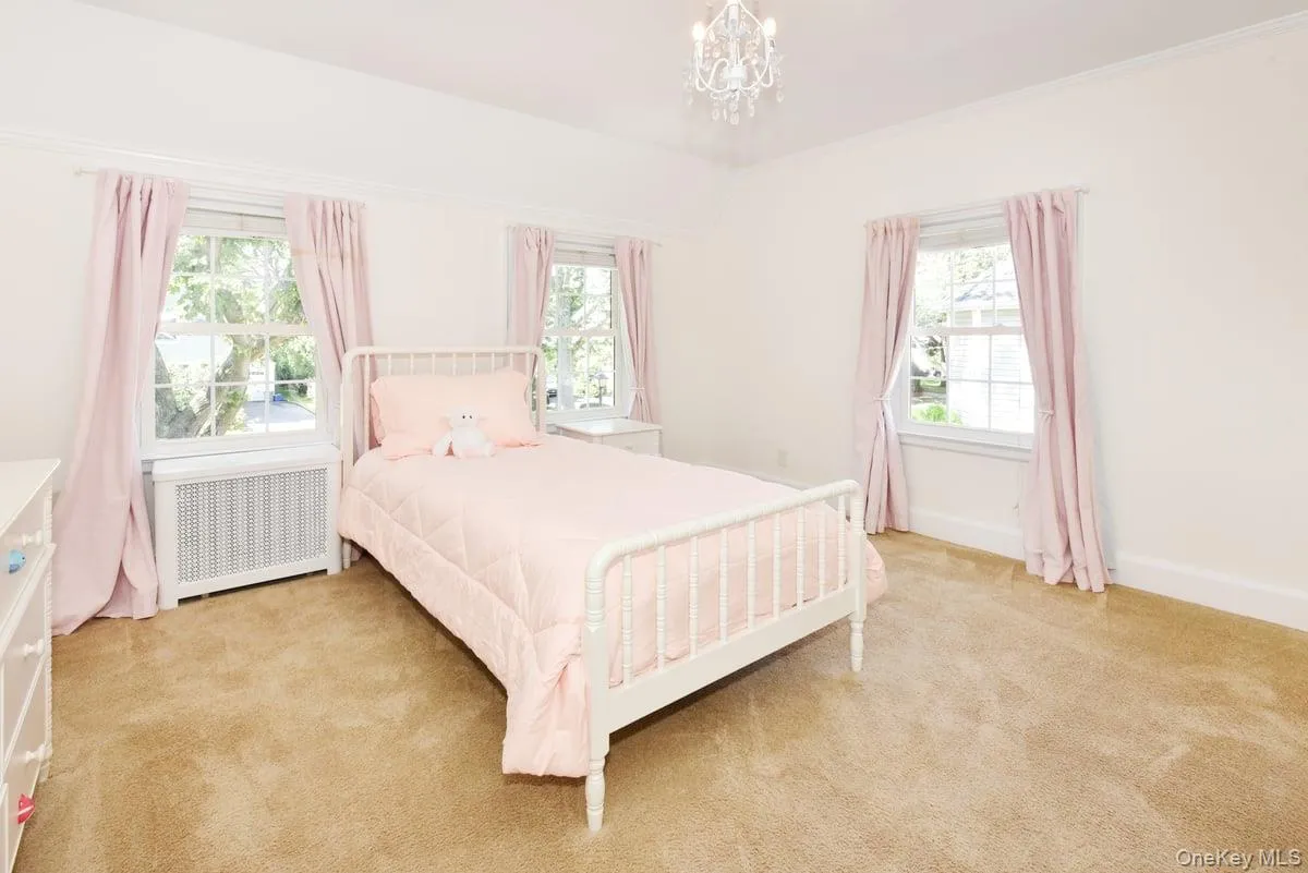 162 Elton Road, Hempstead, NY, 3 Bedrooms Bedrooms, 7 Rooms Rooms,2 BathroomsBathrooms,Residential,For Rent,Elton,0,1048411 162 Elton Road, Hempstead, NY, 3 Bedrooms Bedrooms, 7 Rooms Rooms,2 BathroomsBathrooms,Residential,For Rent,Elton,0,1048411