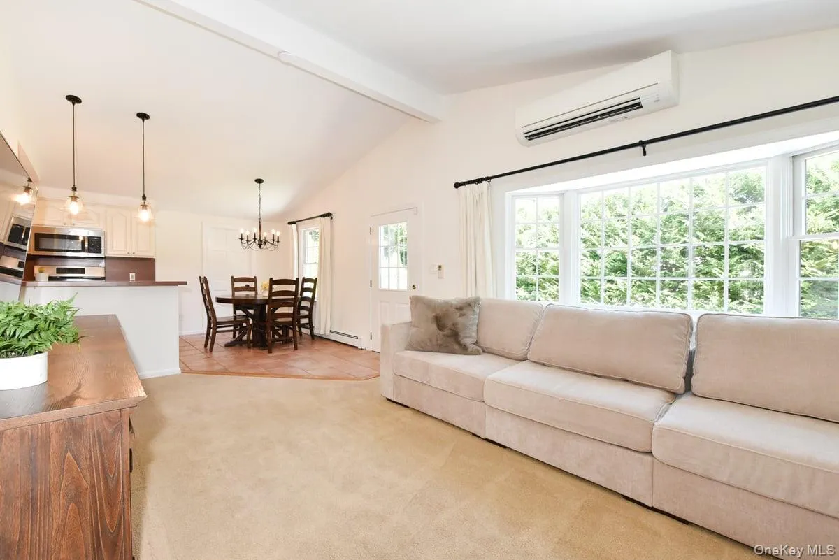 162 Elton Road, Hempstead, NY, 3 Bedrooms Bedrooms, 7 Rooms Rooms,2 BathroomsBathrooms,Residential,For Rent,Elton,0,1048411 162 Elton Road, Hempstead, NY, 3 Bedrooms Bedrooms, 7 Rooms Rooms,2 BathroomsBathrooms,Residential,For Rent,Elton,0,1048411