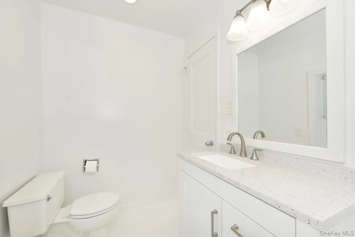 162 Elton Road, Hempstead, NY, 3 Bedrooms Bedrooms, 7 Rooms Rooms,2 BathroomsBathrooms,Residential,For Rent,Elton,0,1048411 162 Elton Road, Hempstead, NY, 3 Bedrooms Bedrooms, 7 Rooms Rooms,2 BathroomsBathrooms,Residential,For Rent,Elton,0,1048411
