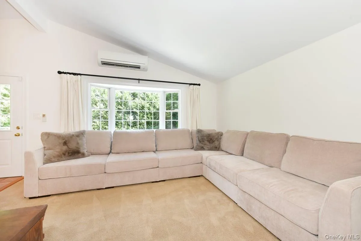 162 Elton Road, Hempstead, NY, 3 Bedrooms Bedrooms, 7 Rooms Rooms,2 BathroomsBathrooms,Residential,For Rent,Elton,0,1048411 162 Elton Road, Hempstead, NY, 3 Bedrooms Bedrooms, 7 Rooms Rooms,2 BathroomsBathrooms,Residential,For Rent,Elton,0,1048411