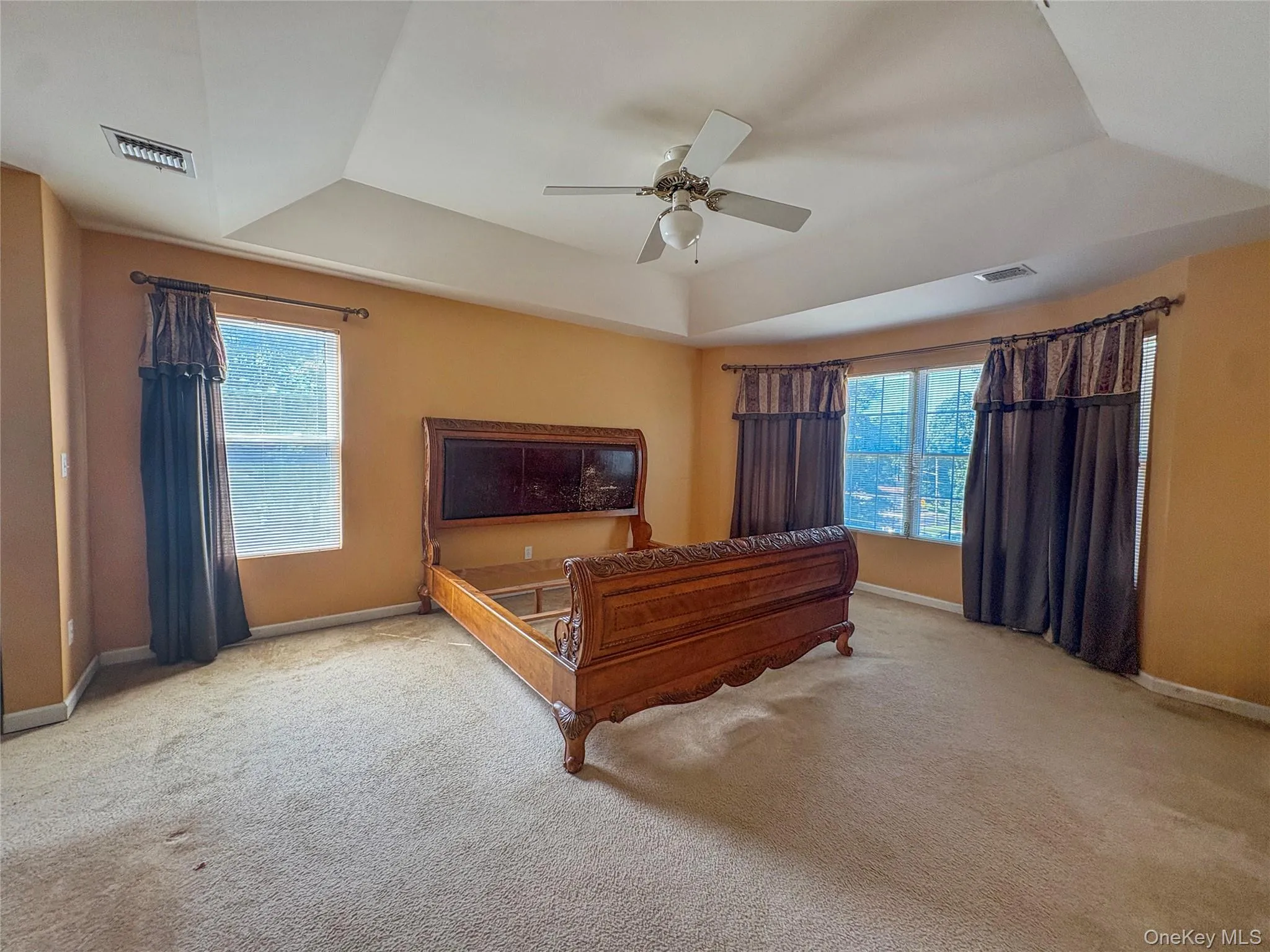 249 Haven Avenue, Islip, NY, 7 Bedrooms Bedrooms, 13 Rooms Rooms,3 BathroomsBathrooms,Residential,For Rent,Haven,0,1048412 249 Haven Avenue, Islip, NY, 7 Bedrooms Bedrooms, 13 Rooms Rooms,3 BathroomsBathrooms,Residential,For Rent,Haven,0,1048412