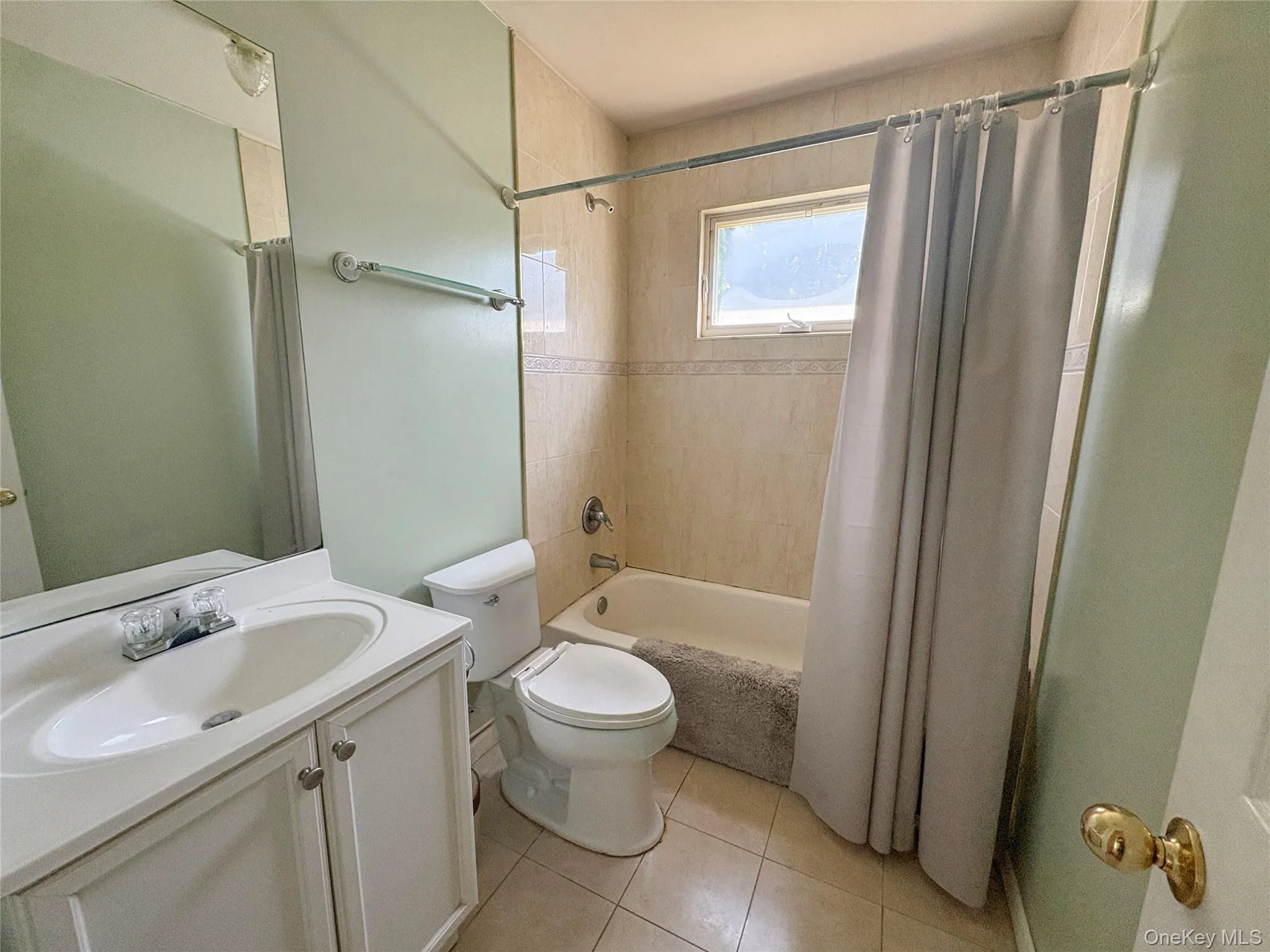 249 Haven Avenue, Islip, NY, 7 Bedrooms Bedrooms, 13 Rooms Rooms,3 BathroomsBathrooms,Residential,For Rent,Haven,0,1048412 249 Haven Avenue, Islip, NY, 7 Bedrooms Bedrooms, 13 Rooms Rooms,3 BathroomsBathrooms,Residential,For Rent,Haven,0,1048412