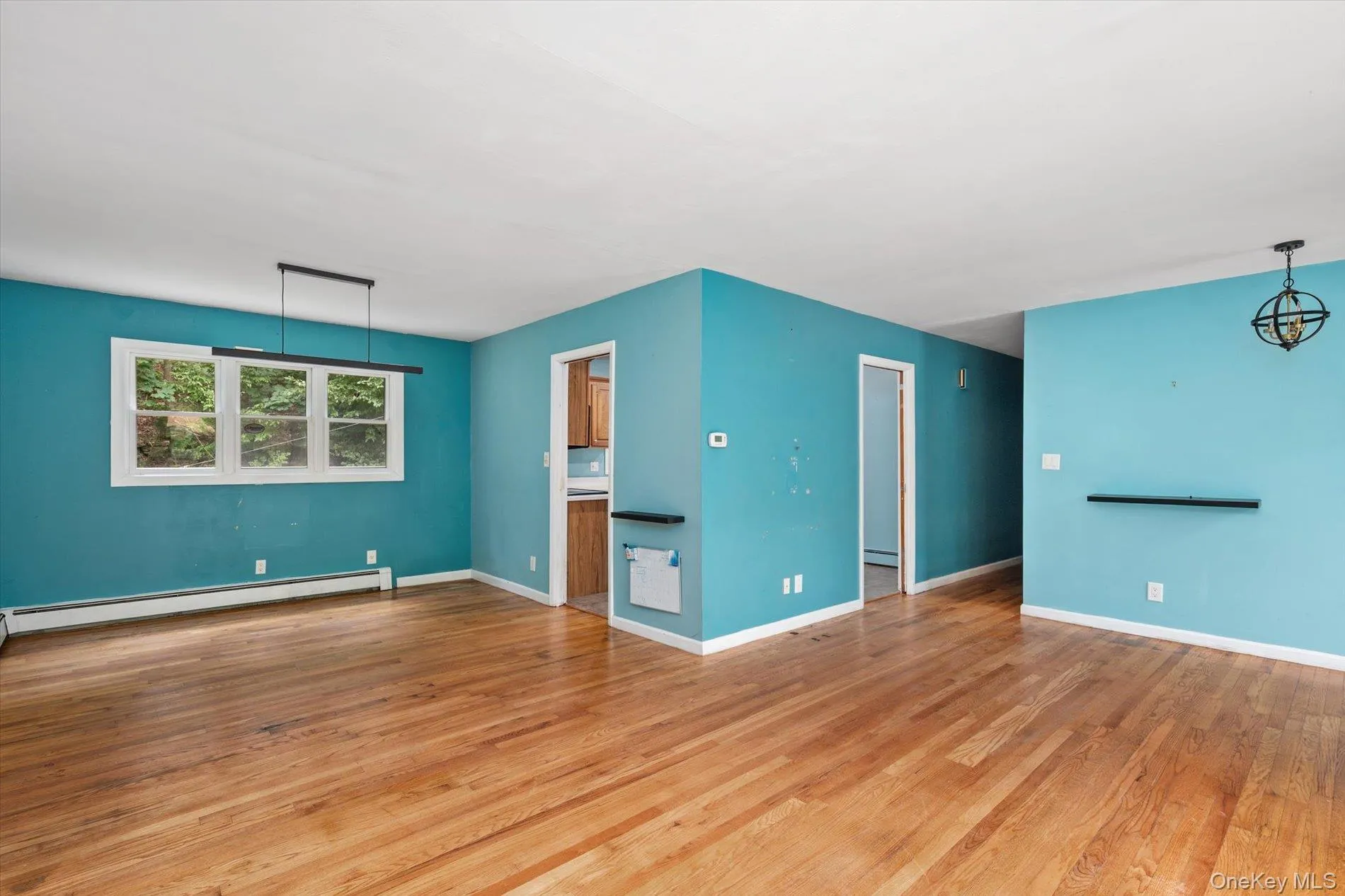 6 Valleywood Road, Smithtown, NY, 3 Bedrooms Bedrooms, 7 Rooms Rooms,2 BathroomsBathrooms,Residential,For Rent,Valleywood,0,1048419 6 Valleywood Road, Smithtown, NY, 3 Bedrooms Bedrooms, 7 Rooms Rooms,2 BathroomsBathrooms,Residential,For Rent,Valleywood,0,1048419