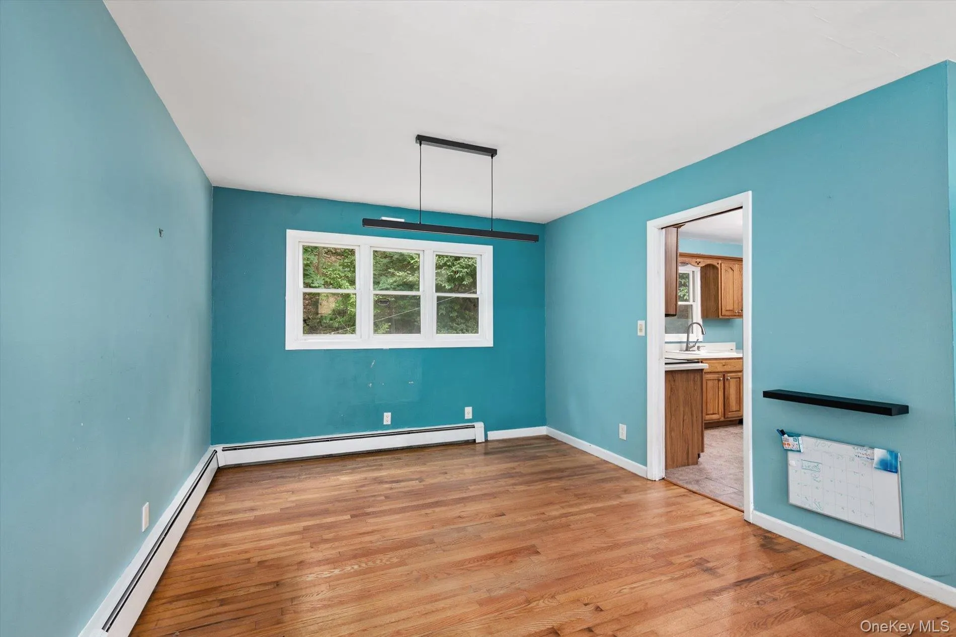 6 Valleywood Road, Smithtown, NY, 3 Bedrooms Bedrooms, 7 Rooms Rooms,2 BathroomsBathrooms,Residential,For Rent,Valleywood,0,1048419 6 Valleywood Road, Smithtown, NY, 3 Bedrooms Bedrooms, 7 Rooms Rooms,2 BathroomsBathrooms,Residential,For Rent,Valleywood,0,1048419