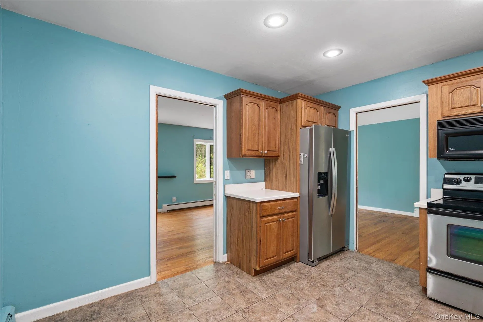6 Valleywood Road, Smithtown, NY, 3 Bedrooms Bedrooms, 7 Rooms Rooms,2 BathroomsBathrooms,Residential,For Rent,Valleywood,0,1048419 6 Valleywood Road, Smithtown, NY, 3 Bedrooms Bedrooms, 7 Rooms Rooms,2 BathroomsBathrooms,Residential,For Rent,Valleywood,0,1048419