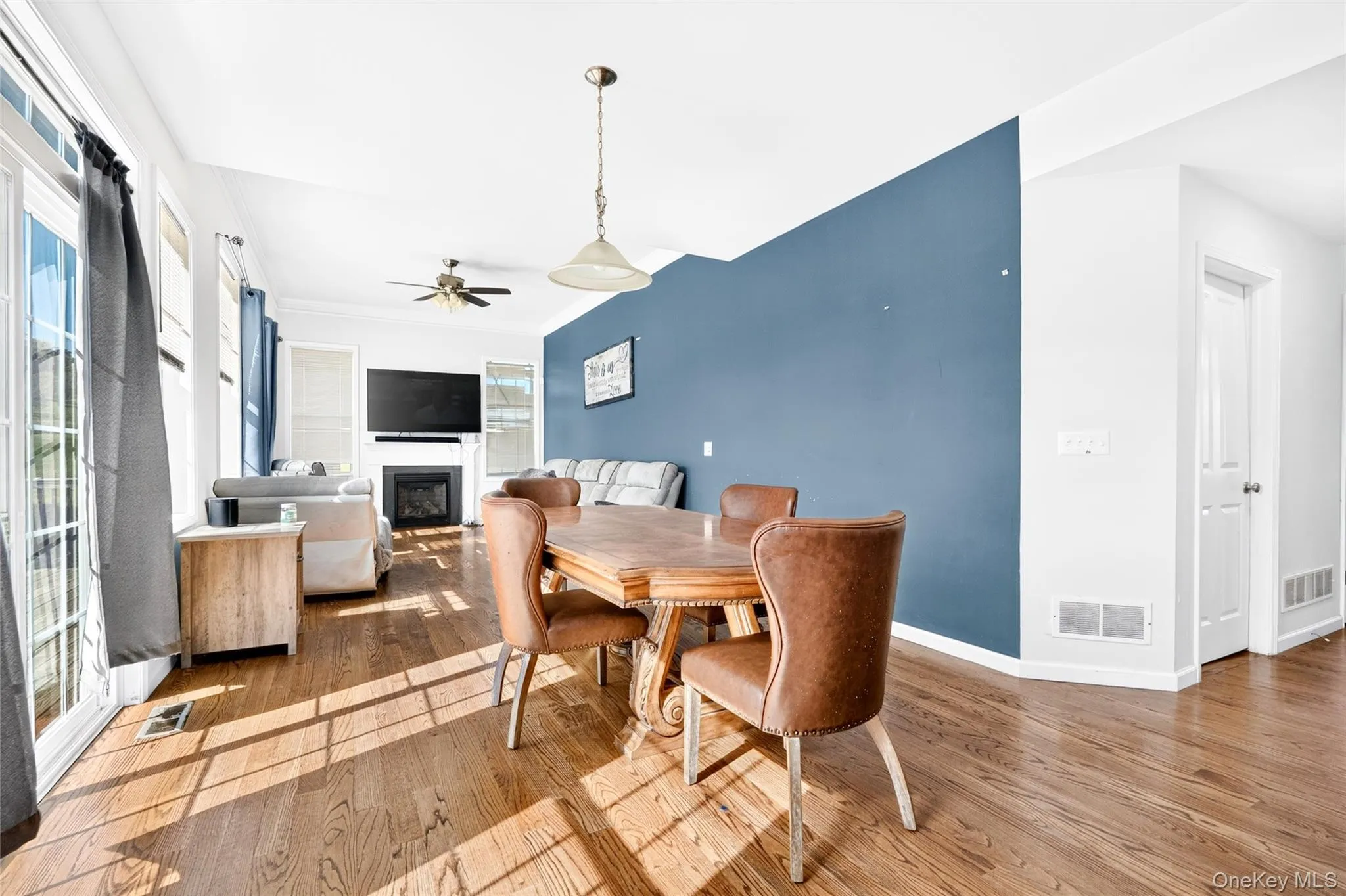 14 Hopkins Court, Blooming Grove, NY, 4 Bedrooms Bedrooms, 11 Rooms Rooms,2 BathroomsBathrooms,Residential,For Rent,Hopkins,0,1048421 14 Hopkins Court, Blooming Grove, NY, 4 Bedrooms Bedrooms, 11 Rooms Rooms,2 BathroomsBathrooms,Residential,For Rent,Hopkins,0,1048421