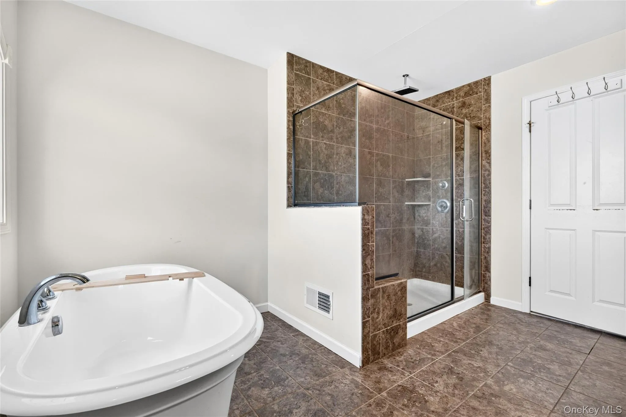 14 Hopkins Court, Blooming Grove, NY, 4 Bedrooms Bedrooms, 11 Rooms Rooms,2 BathroomsBathrooms,Residential,For Rent,Hopkins,0,1048421 14 Hopkins Court, Blooming Grove, NY, 4 Bedrooms Bedrooms, 11 Rooms Rooms,2 BathroomsBathrooms,Residential,For Rent,Hopkins,0,1048421