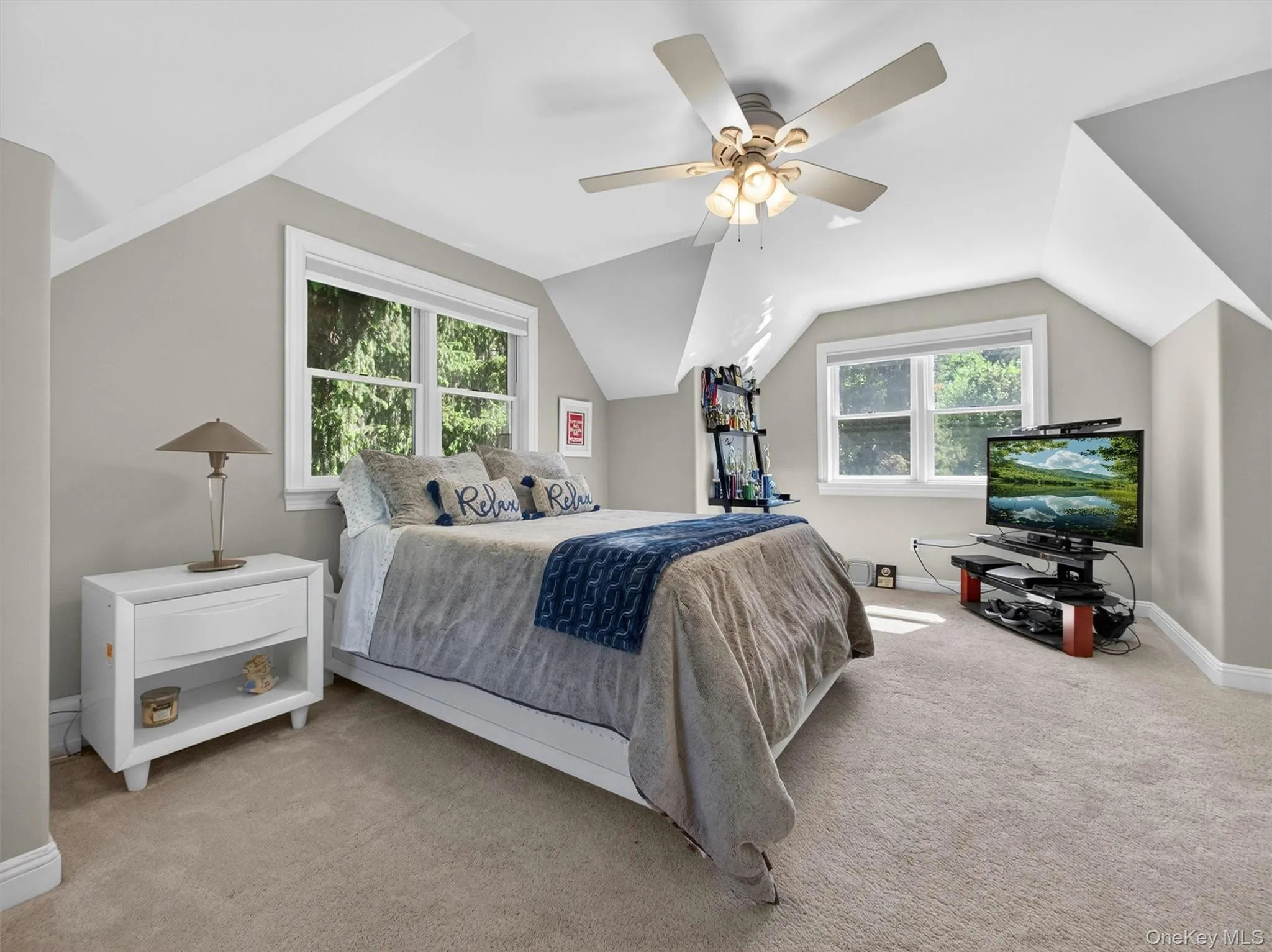407 Midland Avenue, Clarkstown, NY, 3 Bedrooms Bedrooms, 7 Rooms Rooms,2 BathroomsBathrooms,Residential,For Rent,Midland,0,1048422 407 Midland Avenue, Clarkstown, NY, 3 Bedrooms Bedrooms, 7 Rooms Rooms,2 BathroomsBathrooms,Residential,For Rent,Midland,0,1048422