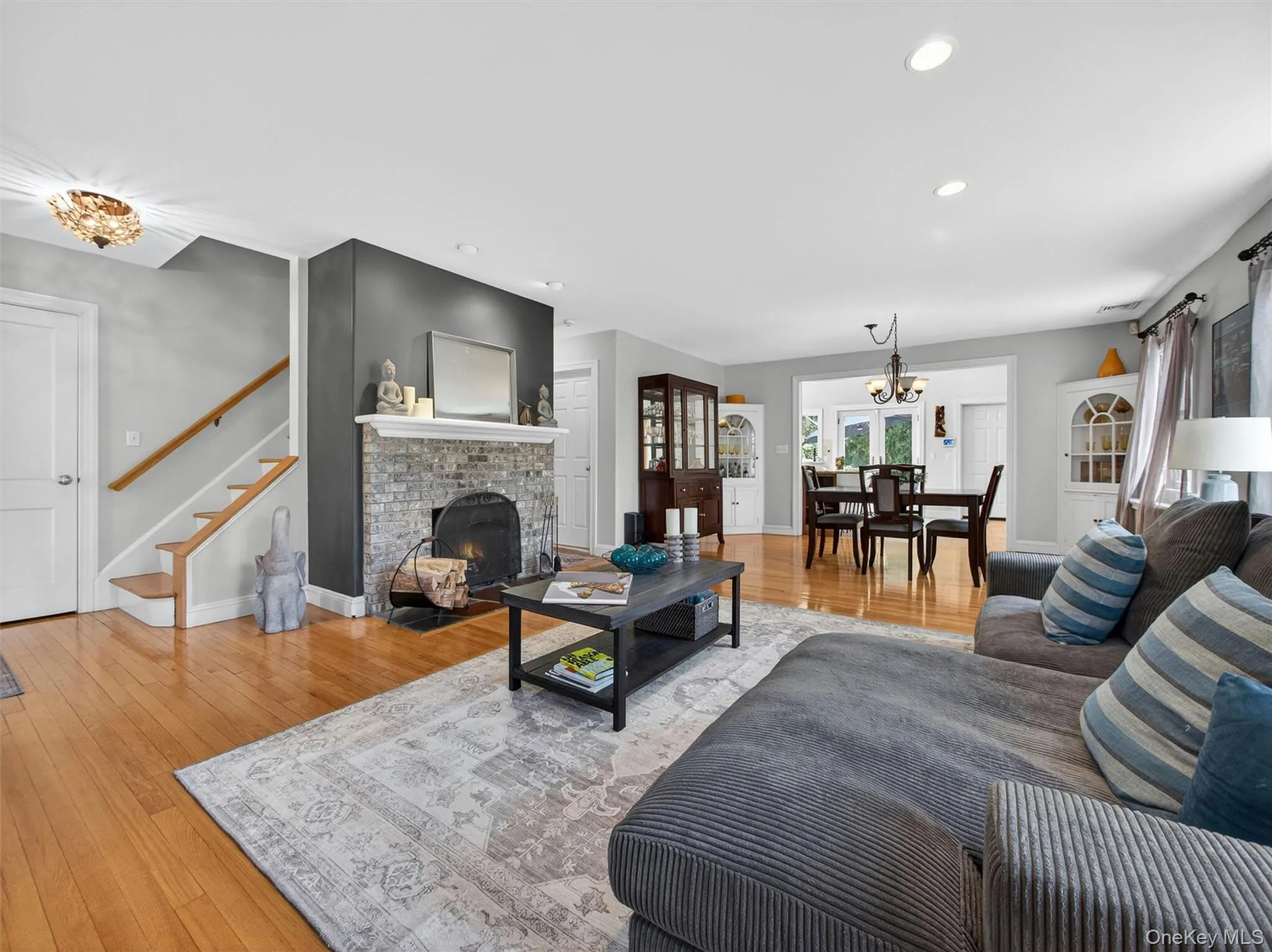407 Midland Avenue, Clarkstown, NY, 3 Bedrooms Bedrooms, 7 Rooms Rooms,2 BathroomsBathrooms,Residential,For Rent,Midland,0,1048422 407 Midland Avenue, Clarkstown, NY, 3 Bedrooms Bedrooms, 7 Rooms Rooms,2 BathroomsBathrooms,Residential,For Rent,Midland,0,1048422