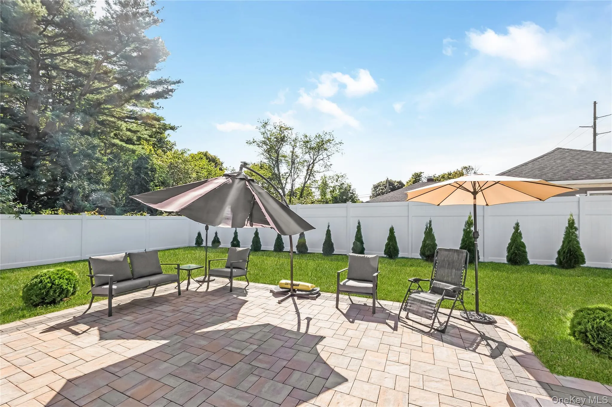 460 Amsterdam Avenue, Brookhaven, NY, 2 Bedrooms Bedrooms, 5 Rooms Rooms,1 BathroomBathrooms,Residential,For Rent,Amsterdam,0,1048425 460 Amsterdam Avenue, Brookhaven, NY, 2 Bedrooms Bedrooms, 5 Rooms Rooms,1 BathroomBathrooms,Residential,For Rent,Amsterdam,0,1048425