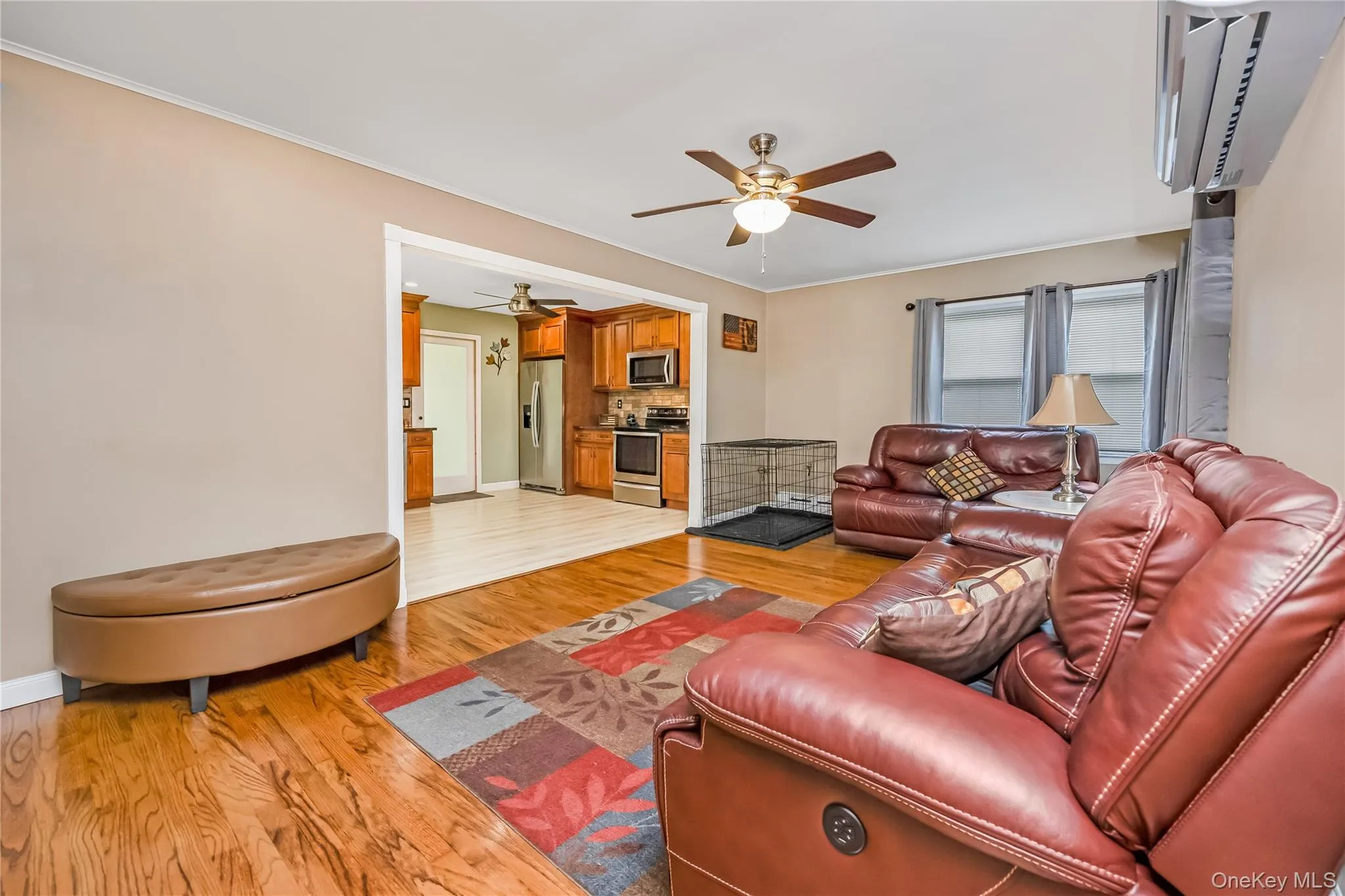 460 Amsterdam Avenue, Brookhaven, NY, 2 Bedrooms Bedrooms, 5 Rooms Rooms,1 BathroomBathrooms,Residential,For Rent,Amsterdam,0,1048425 460 Amsterdam Avenue, Brookhaven, NY, 2 Bedrooms Bedrooms, 5 Rooms Rooms,1 BathroomBathrooms,Residential,For Rent,Amsterdam,0,1048425