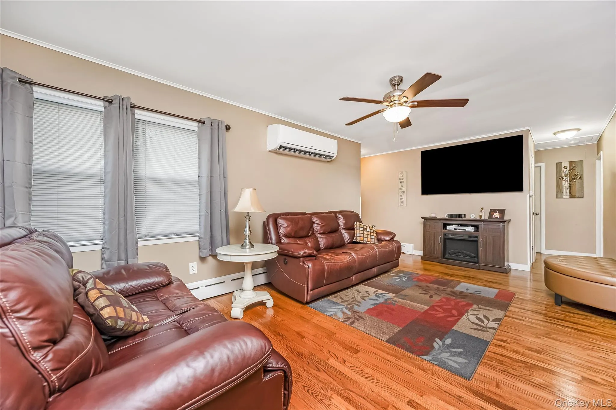 460 Amsterdam Avenue, Brookhaven, NY, 2 Bedrooms Bedrooms, 5 Rooms Rooms,1 BathroomBathrooms,Residential,For Rent,Amsterdam,0,1048425 460 Amsterdam Avenue, Brookhaven, NY, 2 Bedrooms Bedrooms, 5 Rooms Rooms,1 BathroomBathrooms,Residential,For Rent,Amsterdam,0,1048425