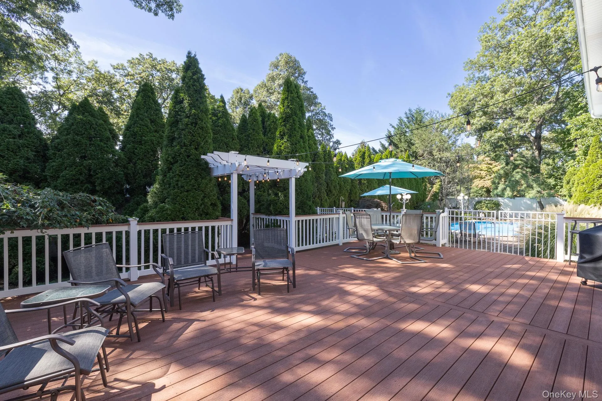220 St. James Avenue, Smithtown, NY, 4 Bedrooms Bedrooms, 8 Rooms Rooms,2 BathroomsBathrooms,Residential,For Rent,St. James,0,1048431 220 St. James Avenue, Smithtown, NY, 4 Bedrooms Bedrooms, 8 Rooms Rooms,2 BathroomsBathrooms,Residential,For Rent,St. James,0,1048431