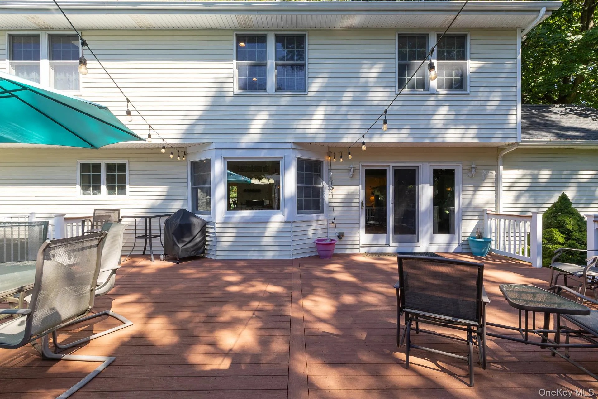 220 St. James Avenue, Smithtown, NY, 4 Bedrooms Bedrooms, 8 Rooms Rooms,2 BathroomsBathrooms,Residential,For Rent,St. James,0,1048431 220 St. James Avenue, Smithtown, NY, 4 Bedrooms Bedrooms, 8 Rooms Rooms,2 BathroomsBathrooms,Residential,For Rent,St. James,0,1048431