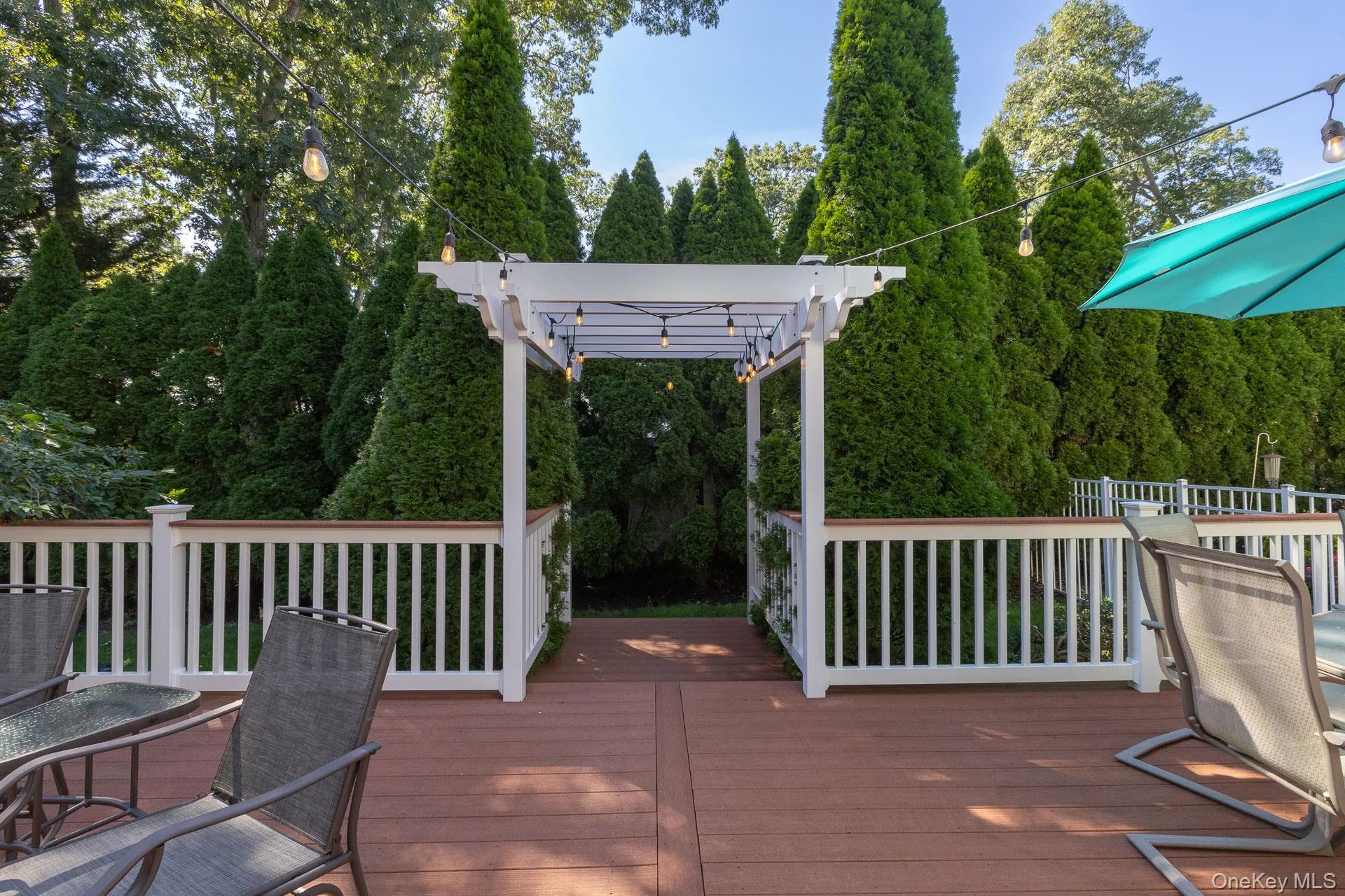 220 St. James Avenue, Smithtown, NY, 4 Bedrooms Bedrooms, 8 Rooms Rooms,2 BathroomsBathrooms,Residential,For Rent,St. James,0,1048431 220 St. James Avenue, Smithtown, NY, 4 Bedrooms Bedrooms, 8 Rooms Rooms,2 BathroomsBathrooms,Residential,For Rent,St. James,0,1048431