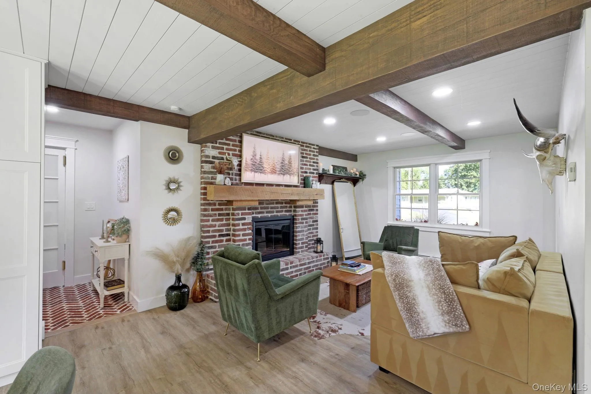28 Galloway Road, Warwick (town), NY, 5 Bedrooms Bedrooms, 9 Rooms Rooms,2 BathroomsBathrooms,Residential,For Rent,Galloway,0,1048435 28 Galloway Road, Warwick (town), NY, 5 Bedrooms Bedrooms, 9 Rooms Rooms,2 BathroomsBathrooms,Residential,For Rent,Galloway,0,1048435