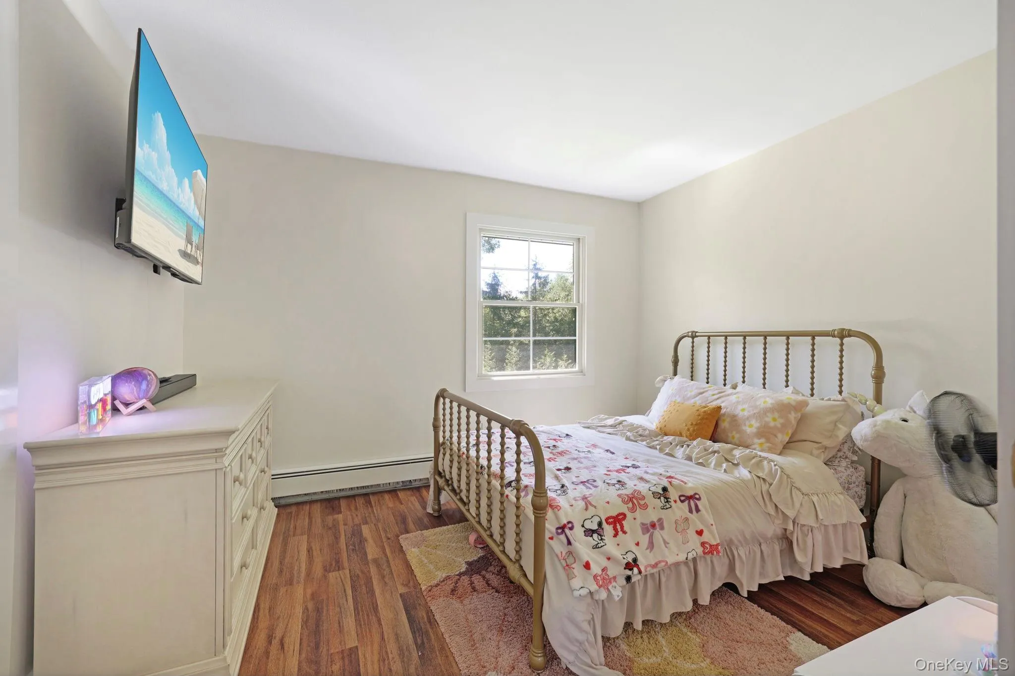 28 Galloway Road, Warwick (town), NY, 5 Bedrooms Bedrooms, 9 Rooms Rooms,2 BathroomsBathrooms,Residential,For Rent,Galloway,0,1048435 28 Galloway Road, Warwick (town), NY, 5 Bedrooms Bedrooms, 9 Rooms Rooms,2 BathroomsBathrooms,Residential,For Rent,Galloway,0,1048435