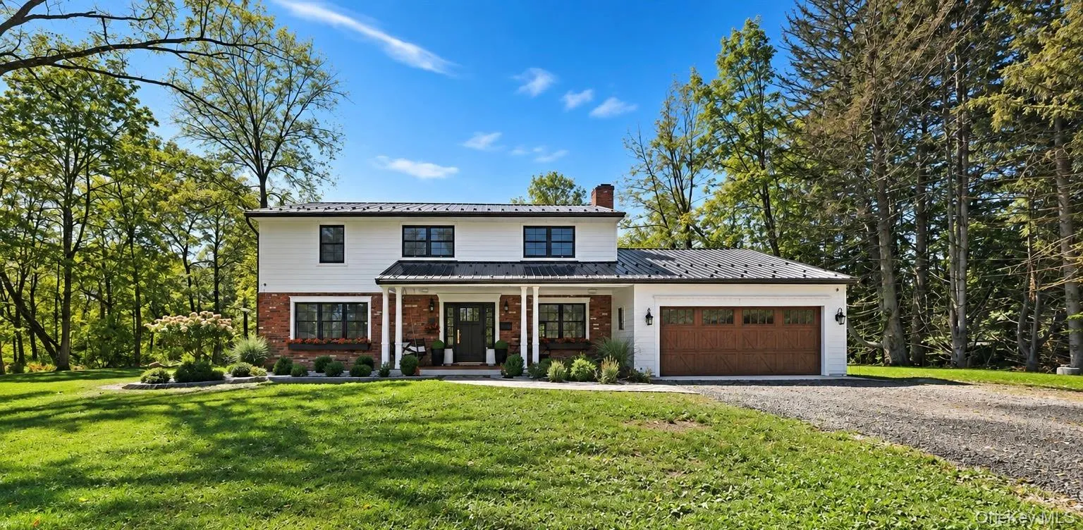 28 Galloway Road, Warwick (town), NY, 5 Bedrooms Bedrooms, 9 Rooms Rooms,2 BathroomsBathrooms,Residential,For Rent,Galloway,0,1048435 28 Galloway Road, Warwick (town), NY, 5 Bedrooms Bedrooms, 9 Rooms Rooms,2 BathroomsBathrooms,Residential,For Rent,Galloway,0,1048435