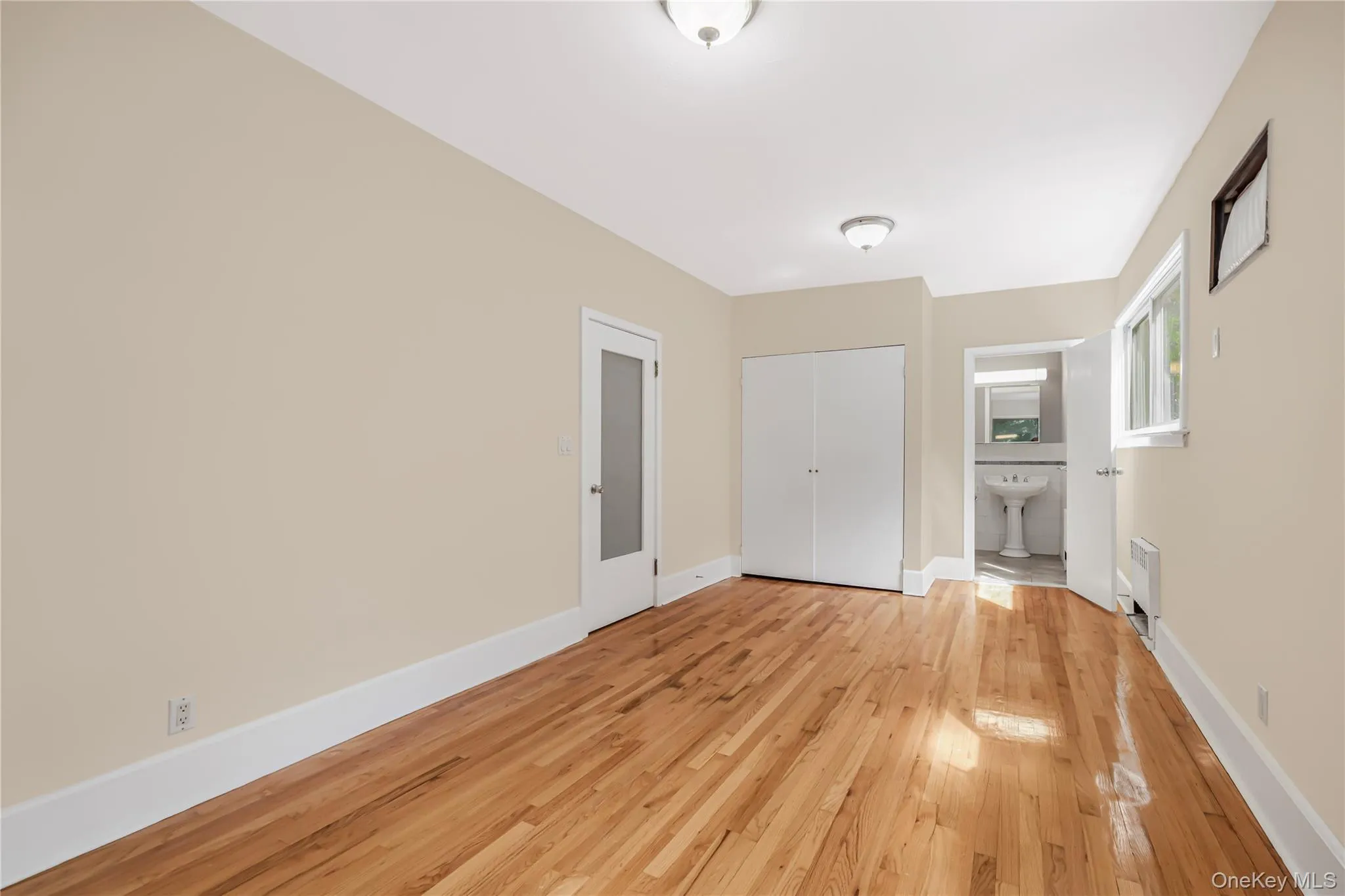 5610 Post Road, New York, NY, 4 Bedroom Bedrooms, 6 Room Rooms,3 BathroomBathrooms,Residential Lease,For Rent,Post,0,1048440 5610 Post Road, New York, NY, 4 Bedroom Bedrooms, 6 Room Rooms,3 BathroomBathrooms,Residential Lease,For Rent,Post,0,1048440