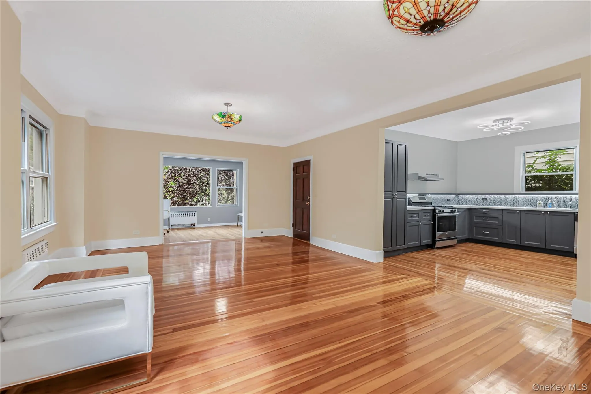 5610 Post Road, New York, NY, 4 Bedroom Bedrooms, 6 Room Rooms,3 BathroomBathrooms,Residential Lease,For Rent,Post,0,1048440 5610 Post Road, New York, NY, 4 Bedroom Bedrooms, 6 Room Rooms,3 BathroomBathrooms,Residential Lease,For Rent,Post,0,1048440