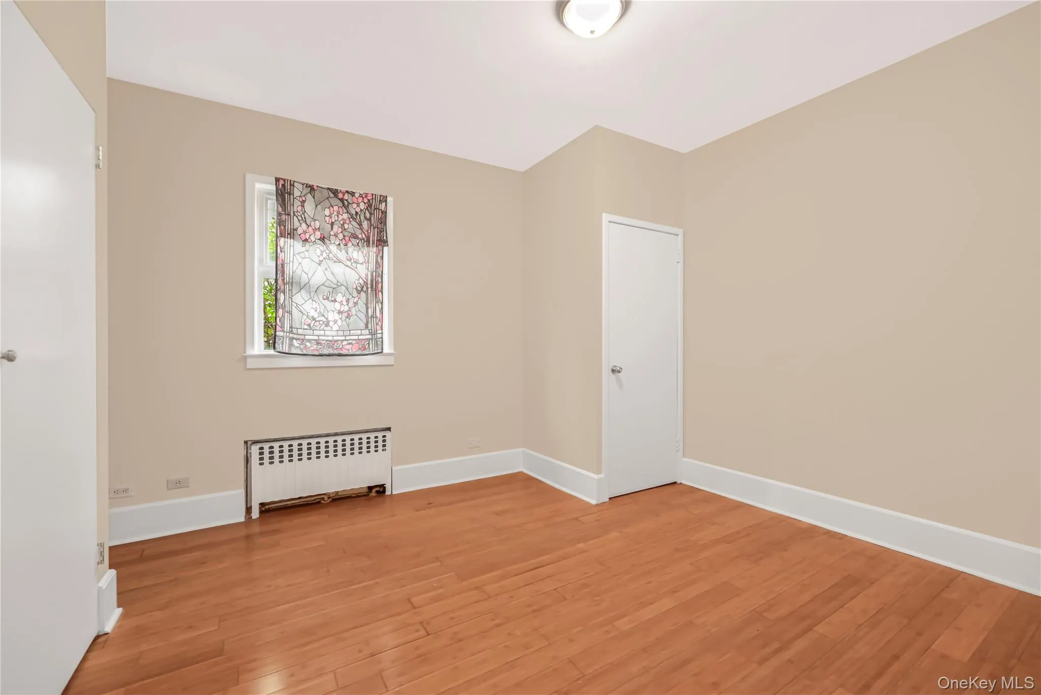 5610 Post Road, New York, NY, 4 Bedroom Bedrooms, 6 Room Rooms,3 BathroomBathrooms,Residential Lease,For Rent,Post,0,1048440 5610 Post Road, New York, NY, 4 Bedroom Bedrooms, 6 Room Rooms,3 BathroomBathrooms,Residential Lease,For Rent,Post,0,1048440