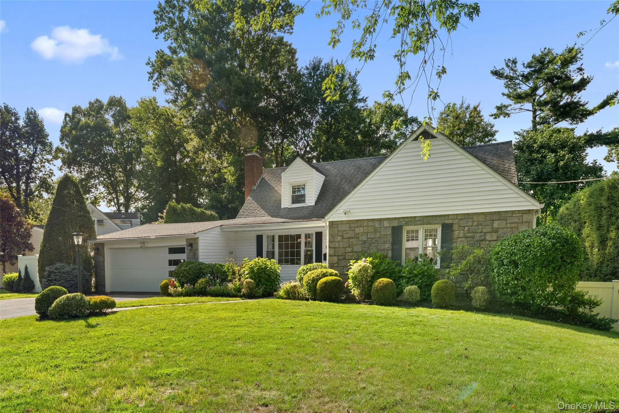 11 Winchcombe Way, New Rochelle, NY, 5 Bedrooms Bedrooms, 8 Rooms Rooms,3 BathroomsBathrooms,Residential,For Rent,Winchcombe,0,1048444 11 Winchcombe Way, New Rochelle, NY, 5 Bedrooms Bedrooms, 8 Rooms Rooms,3 BathroomsBathrooms,Residential,For Rent,Winchcombe,0,1048444