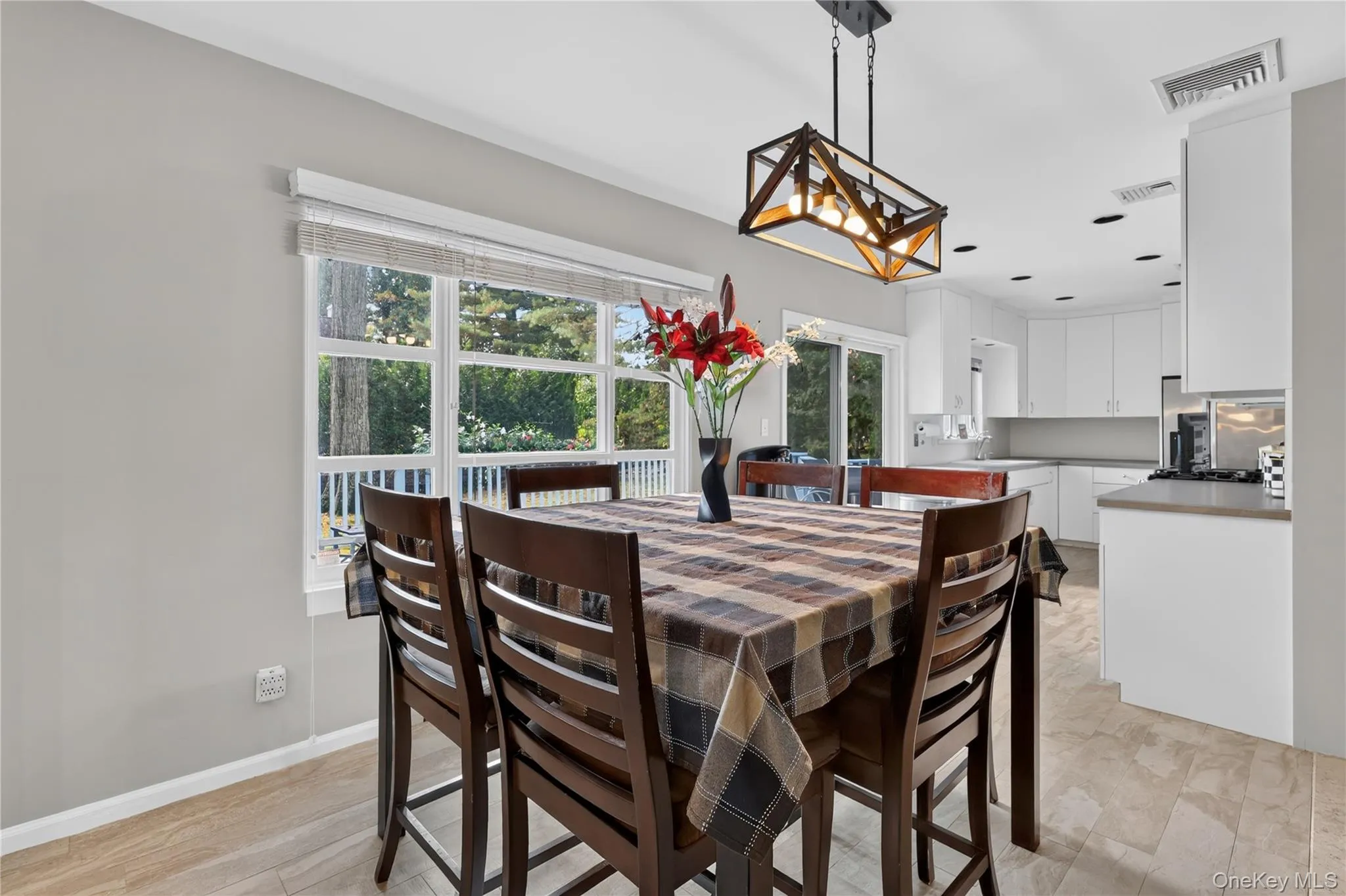 35 Diane Drive, Clarkstown, NY, 3 Bedrooms Bedrooms, 9 Rooms Rooms,2 BathroomsBathrooms,Residential,For Rent,Diane,0,1048446 35 Diane Drive, Clarkstown, NY, 3 Bedrooms Bedrooms, 9 Rooms Rooms,2 BathroomsBathrooms,Residential,For Rent,Diane,0,1048446