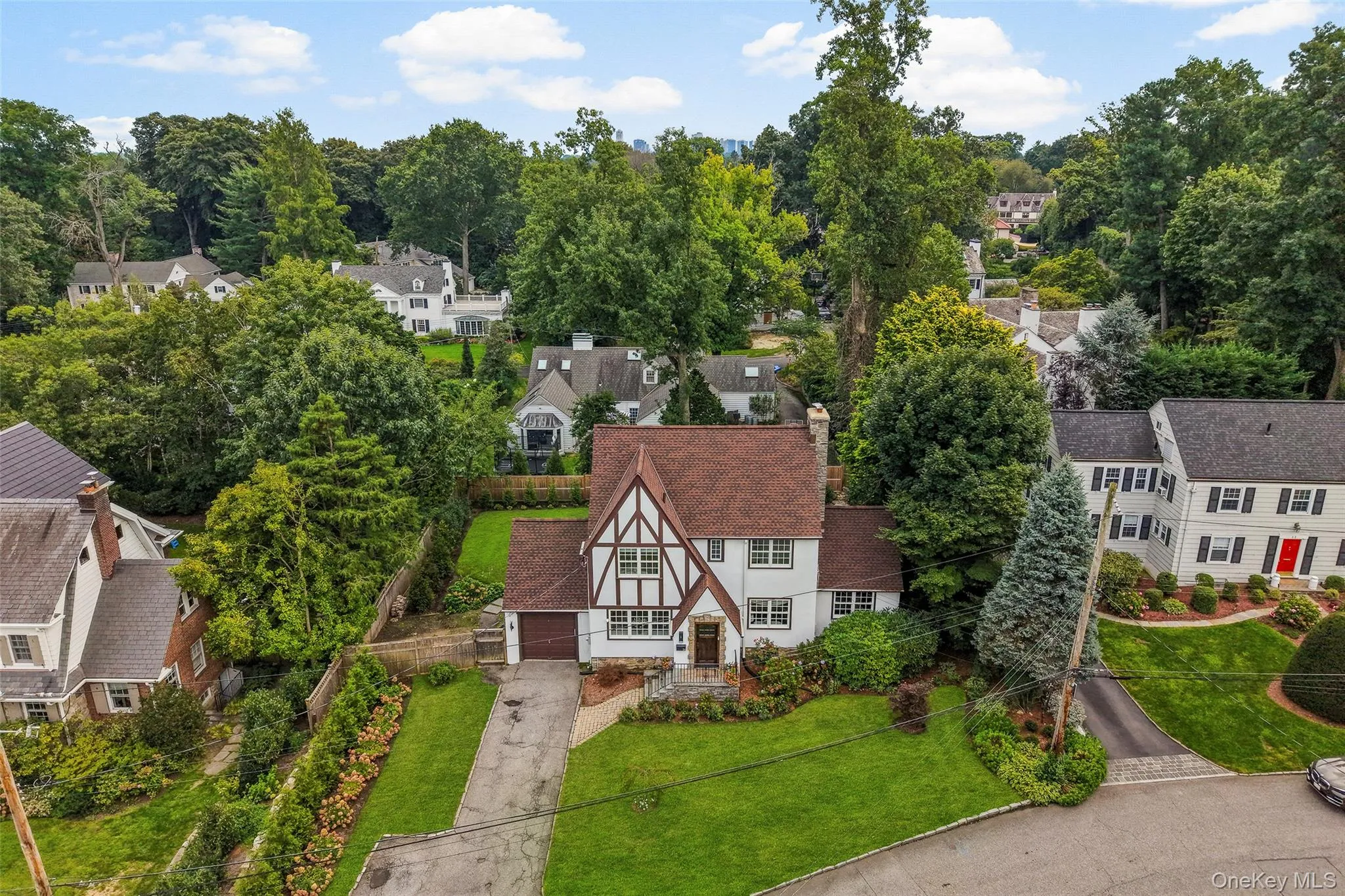 26 Dusenberry Road, Eastchester, NY, 5 Bedrooms Bedrooms, 9 Rooms Rooms,3 BathroomsBathrooms,Residential,For Rent,Dusenberry,0,1048447 26 Dusenberry Road, Eastchester, NY, 5 Bedrooms Bedrooms, 9 Rooms Rooms,3 BathroomsBathrooms,Residential,For Rent,Dusenberry,0,1048447